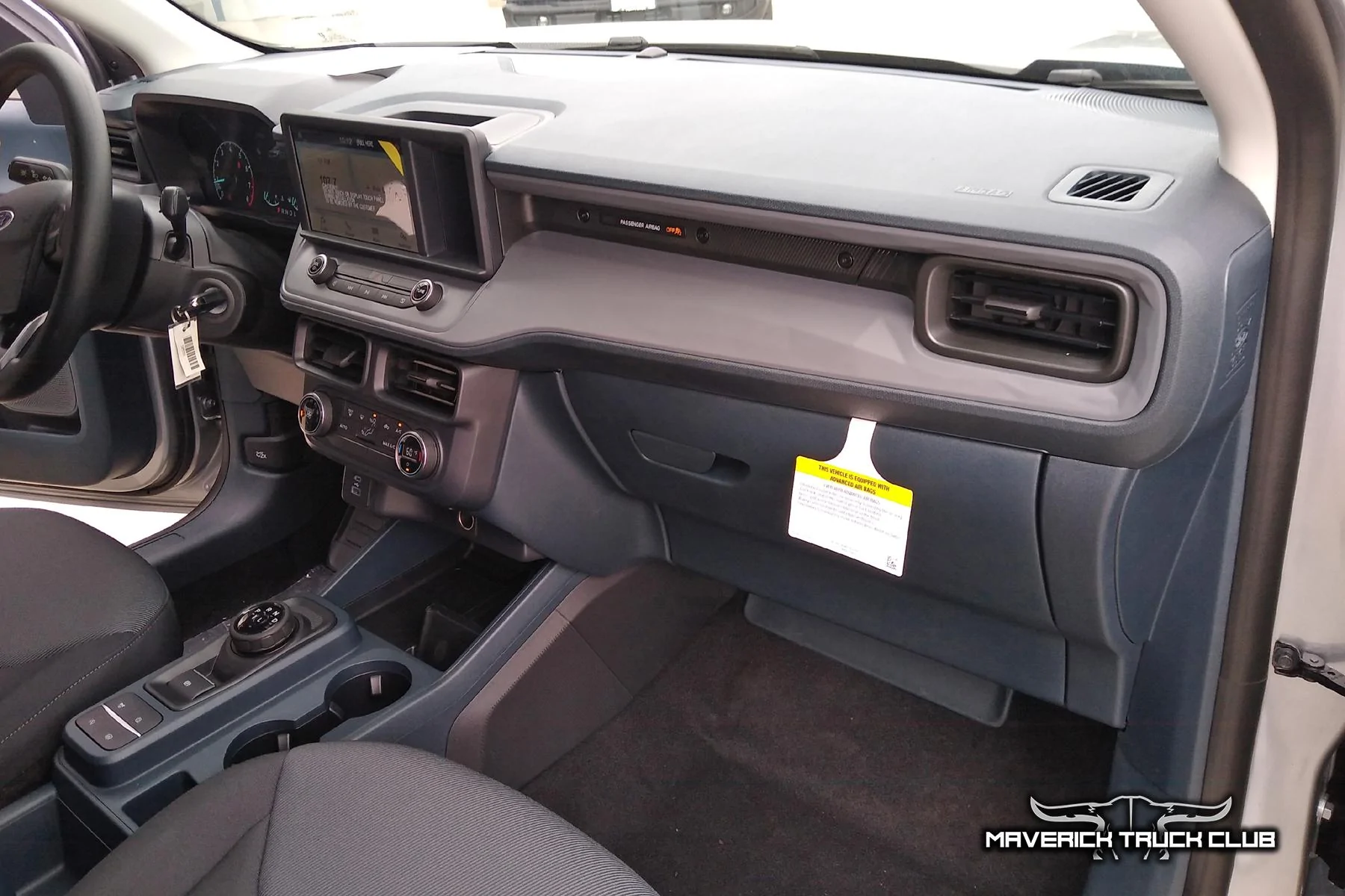Ford Maverick Maverick XL Interior Shots 2022 Ford Maverick XL interior 4