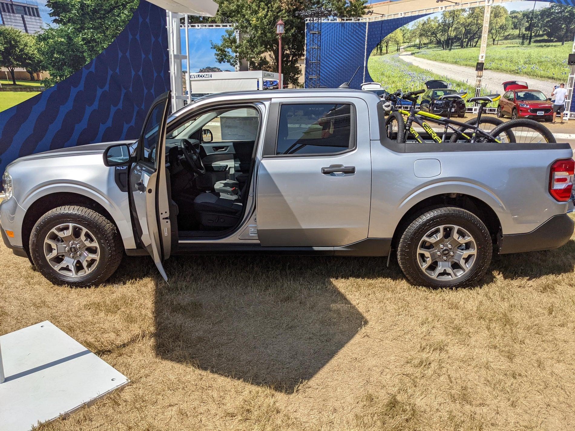 Ford Maverick TX State Fair Auto Show Iconic Silver XLT Maverick 5