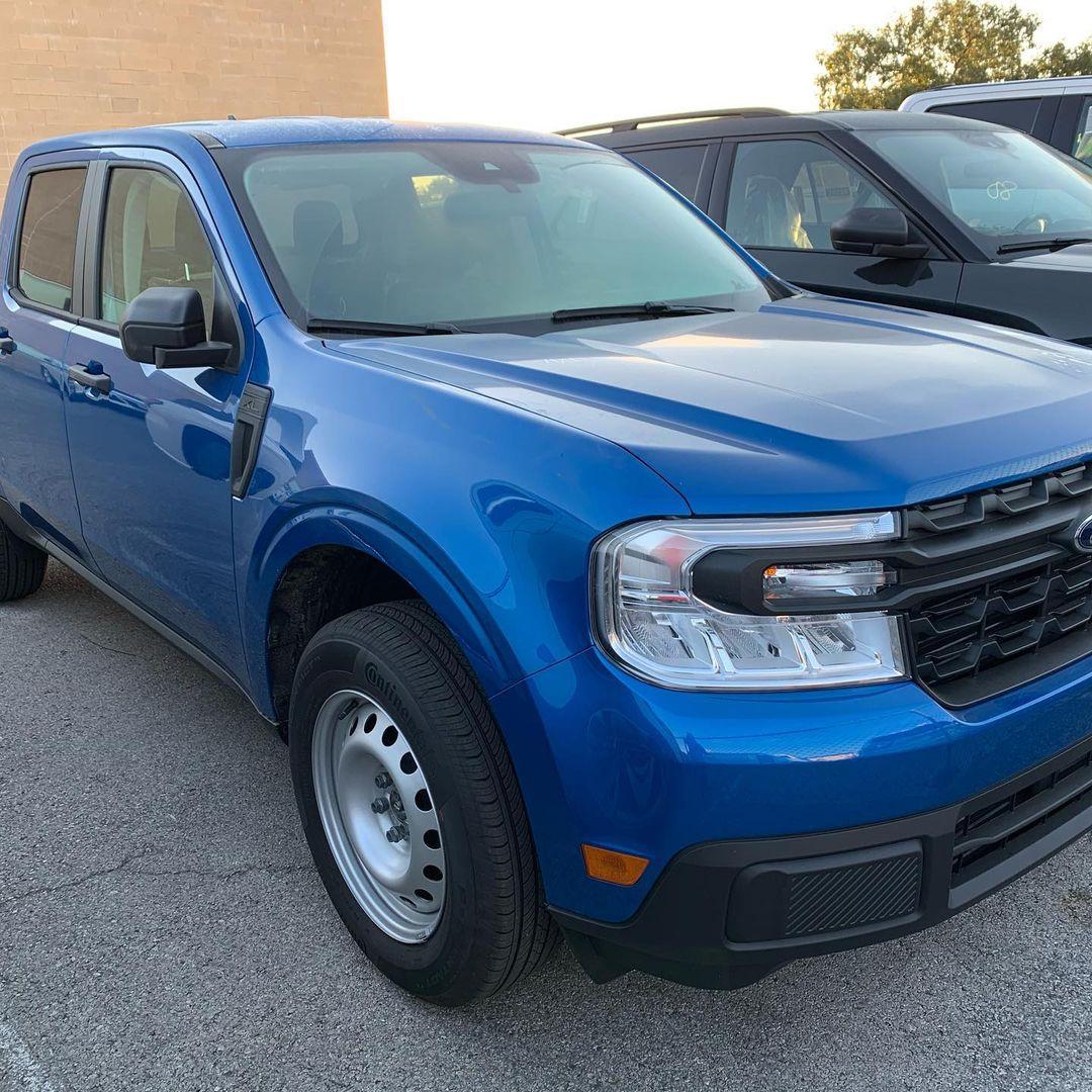 Ford Maverick VELOCITY BLUE Maverick Photos Thread 243088029_189091833298855_3126011610419883050_n