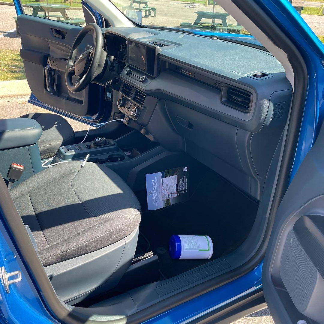 Ford Maverick VELOCITY BLUE Maverick Photos Thread 2022 Maverick XL Velocity Blue 4
