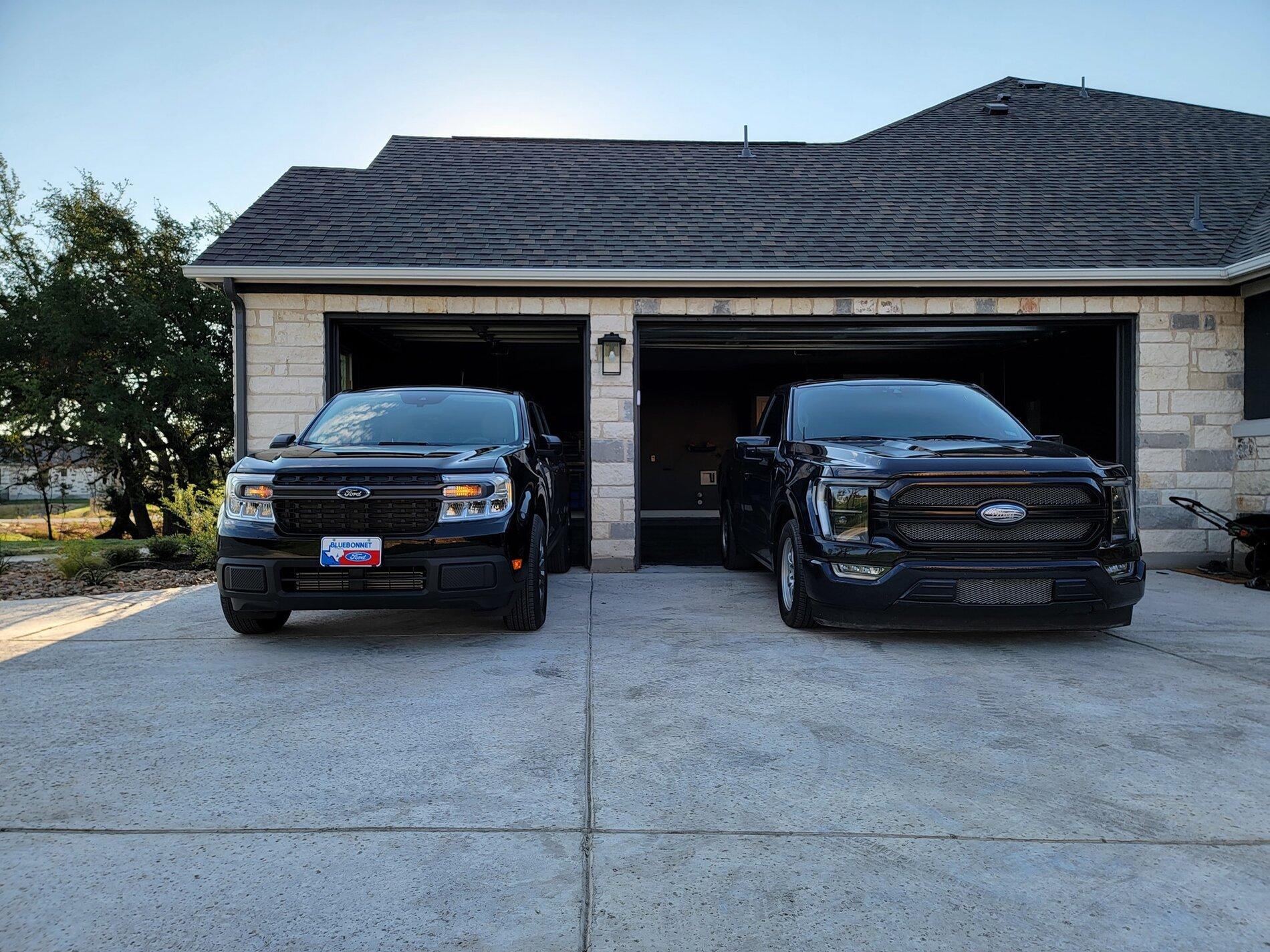 Ford Maverick SHADOW BLACK Maverick Photos Thread 243399263_408975670610958_3998413989469837622_n