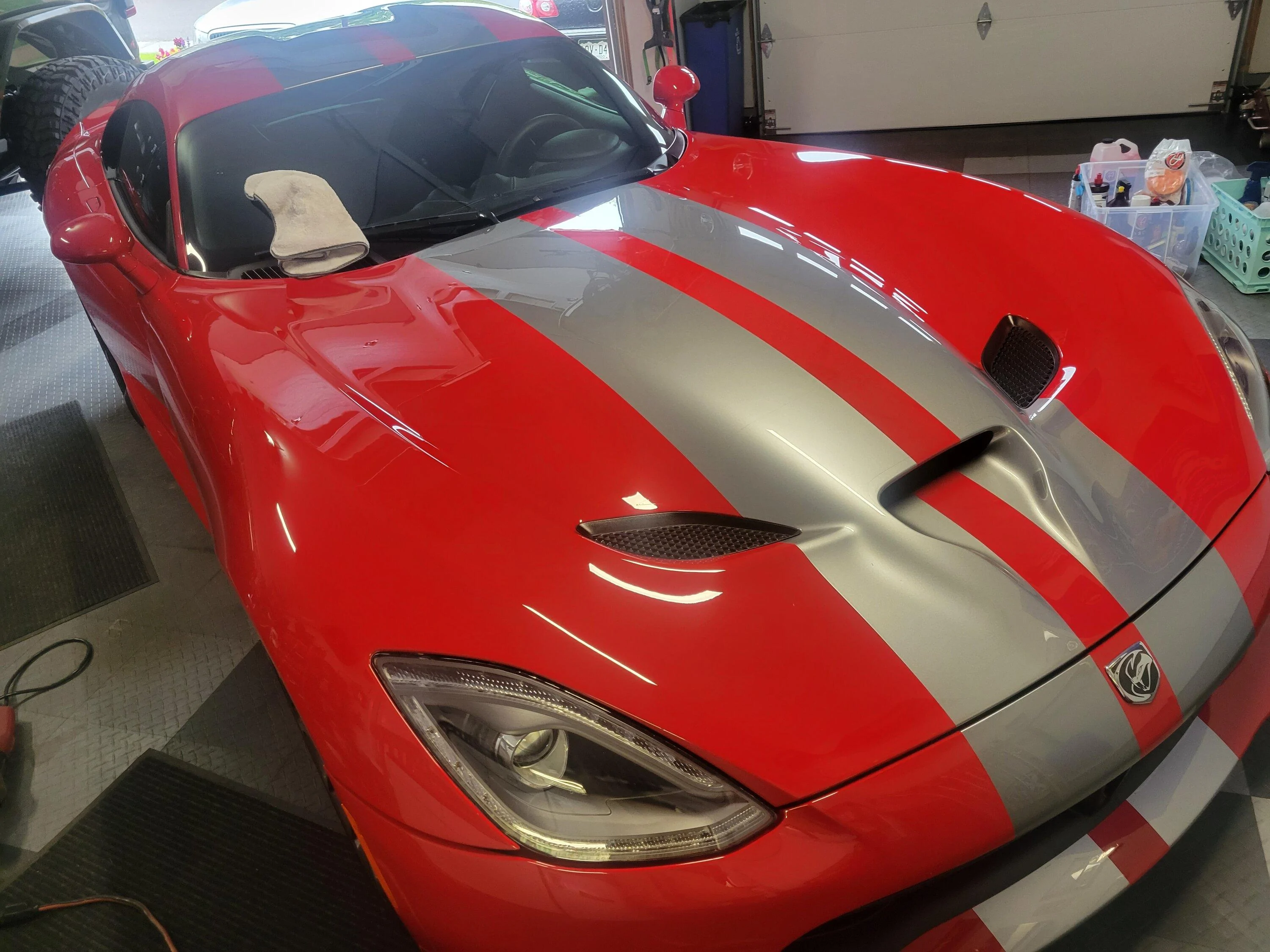 Ford Maverick Clay bar and Turtle Wax graphene flex wax results 20220601_083903
