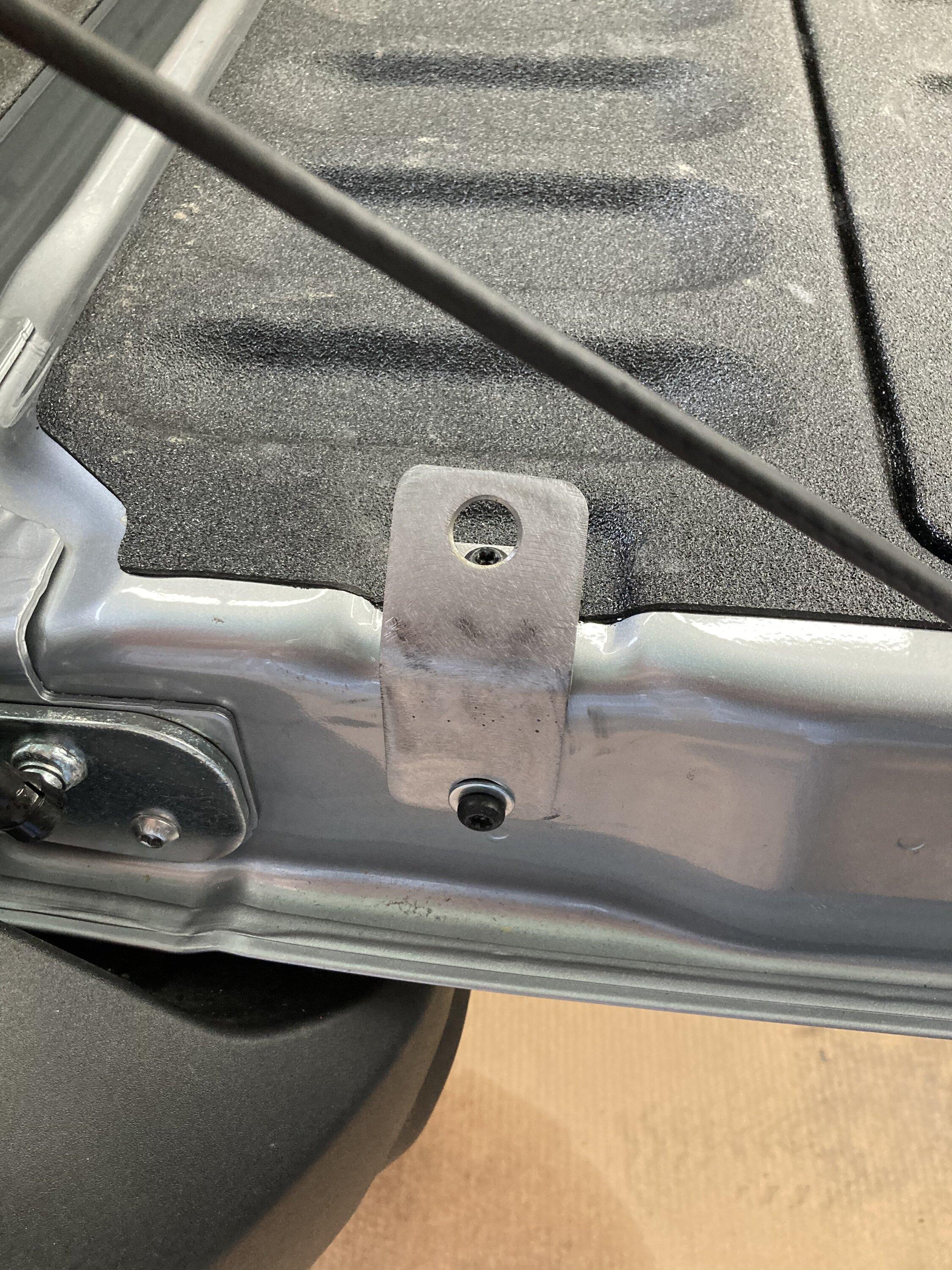 Ford Maverick Is it worth having Tailgate Assist Strut?  Is it worth having Hood Assist Struts from MRT? 34A8F565-0949-4706-8C40-5C8A73E0114D