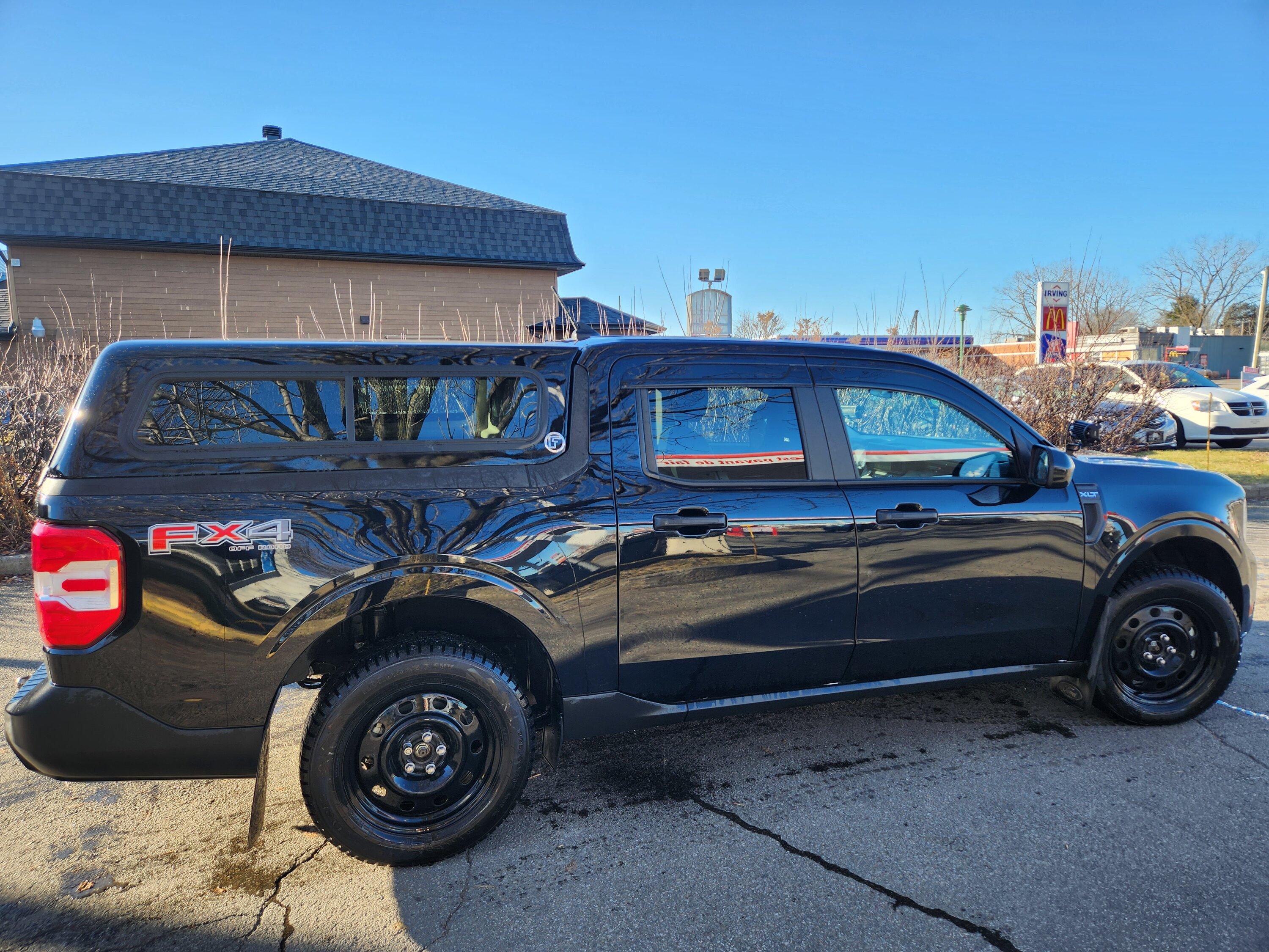 Ford Maverick ARE V bed cap shell installed on Maverick XLT 20221209_103144
