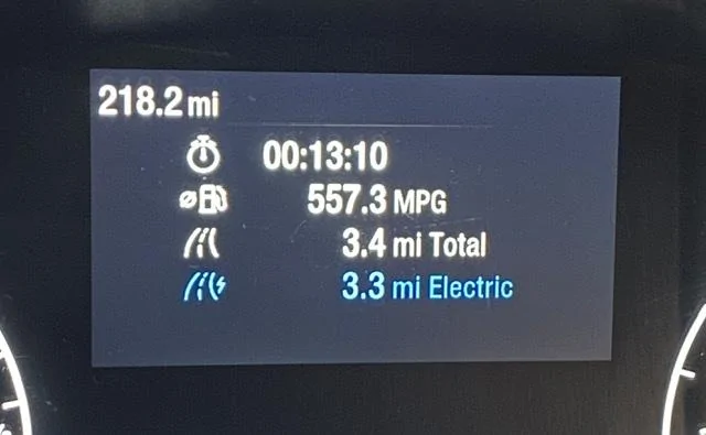 Ford Maverick Anyone else thinking about solar charging hybrid? 272408FE-6BFC-4BFA-BDC2-5EE5E1B830CA