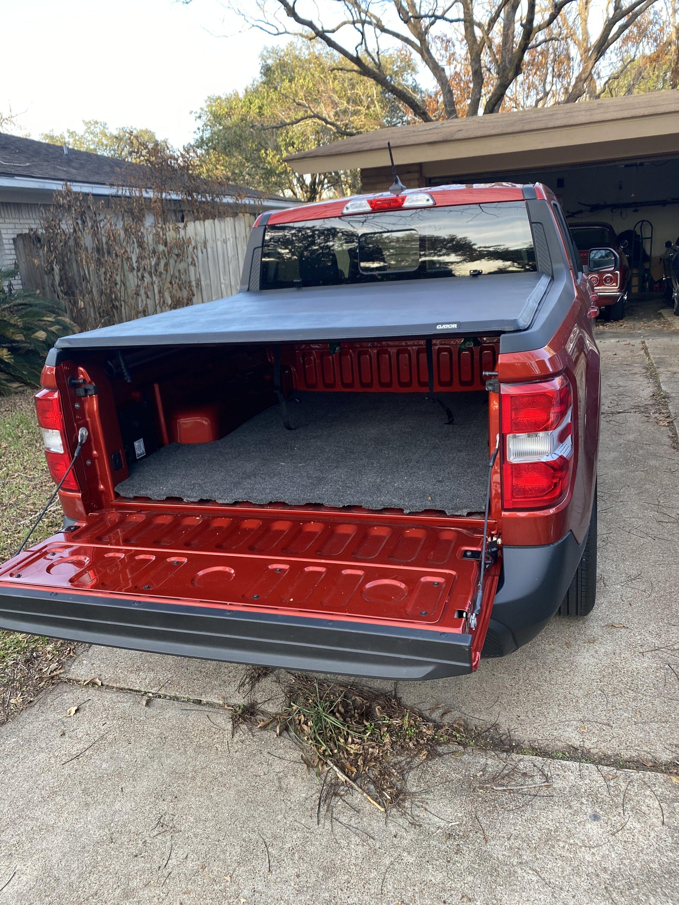 Ford Maverick Just got a Gator SFX Tri-Fold Tonneau Cover 409A2C03-24F9-4804-8B2A-4B26B8935405