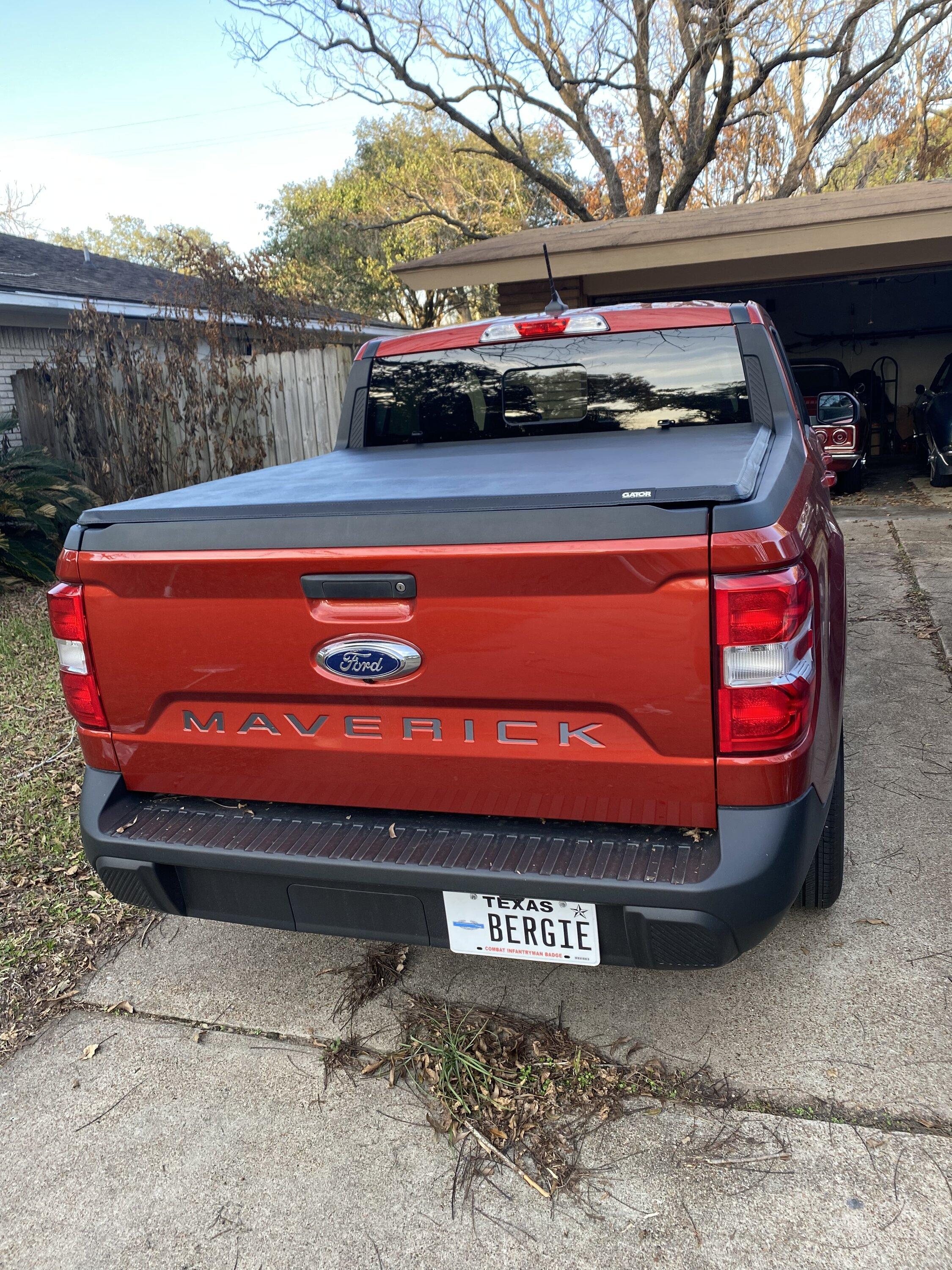 Ford Maverick Just got a Gator SFX Tri-Fold Tonneau Cover 1CC5620B-6B25-4F88-BA3D-AA941B81BEA2