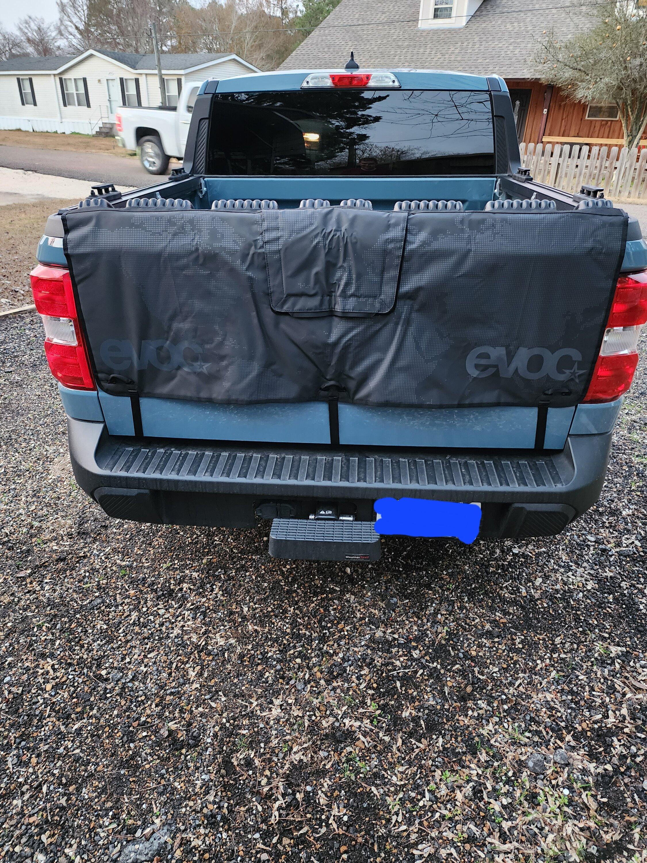 Ford Maverick Evoc tailgate pad 20230103_172501