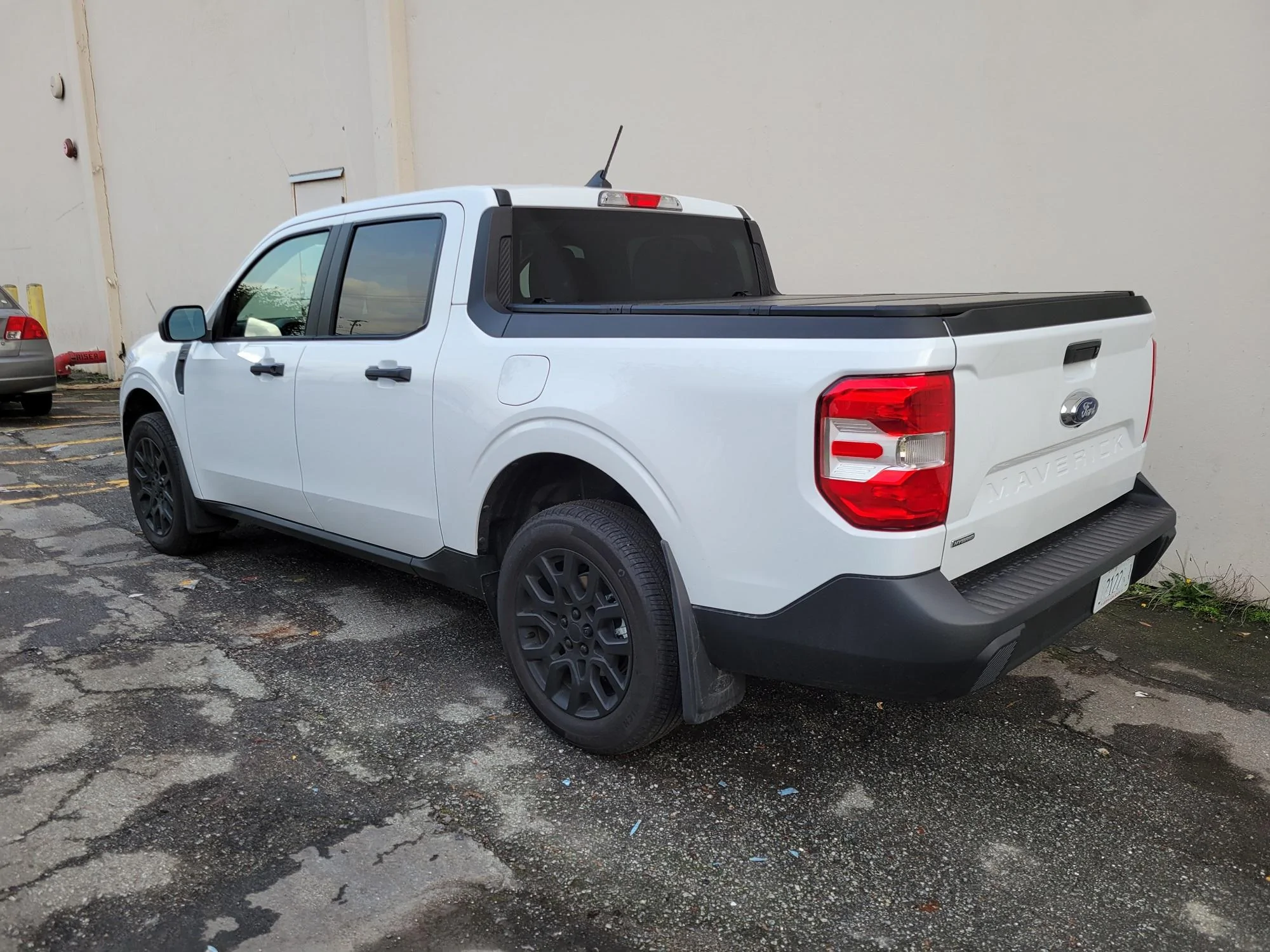 Ford Maverick OXFORD WHITE Maverick Photos Thread 20230103_160001