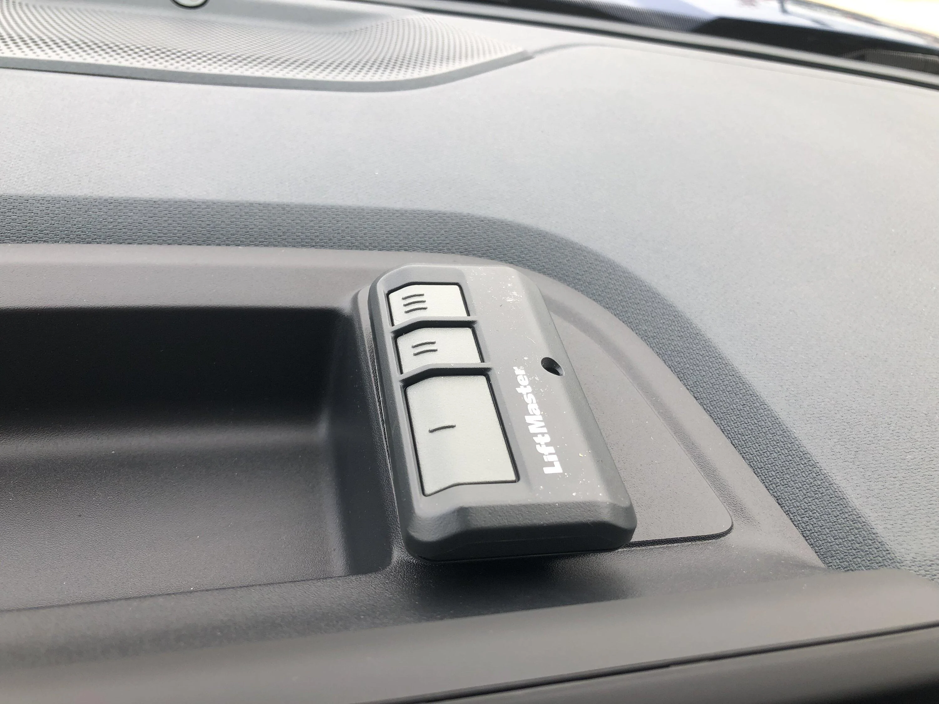 Ford Maverick Perfect spot for my garage remote 2A6CCE62-44AD-4DEB-8F3A-BFAA74B348FD