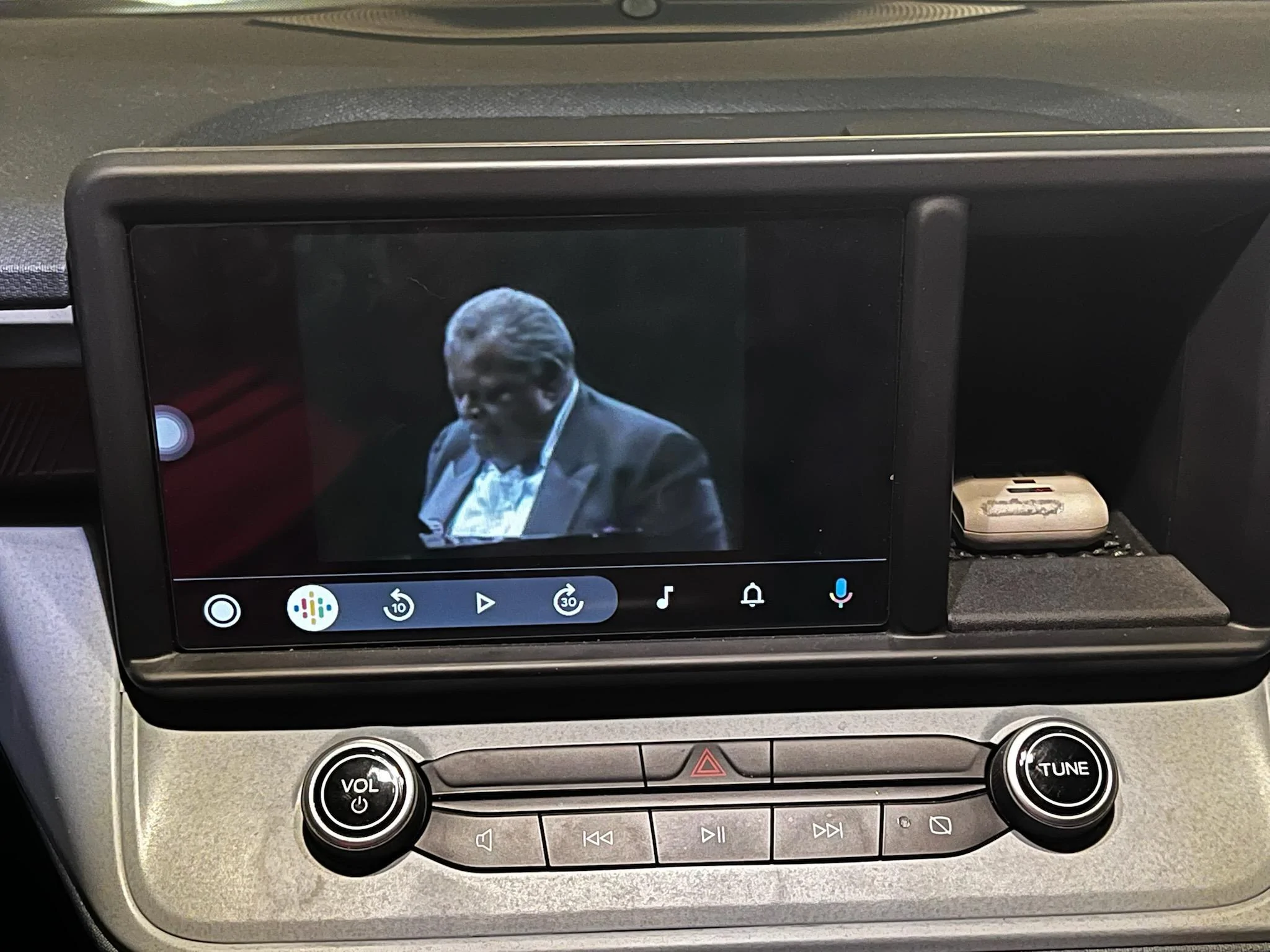 Ford Maverick Android Auto "COOLWALK"  split screen (public stable release) working on my base XL Maverick! IMG_20230106_203756