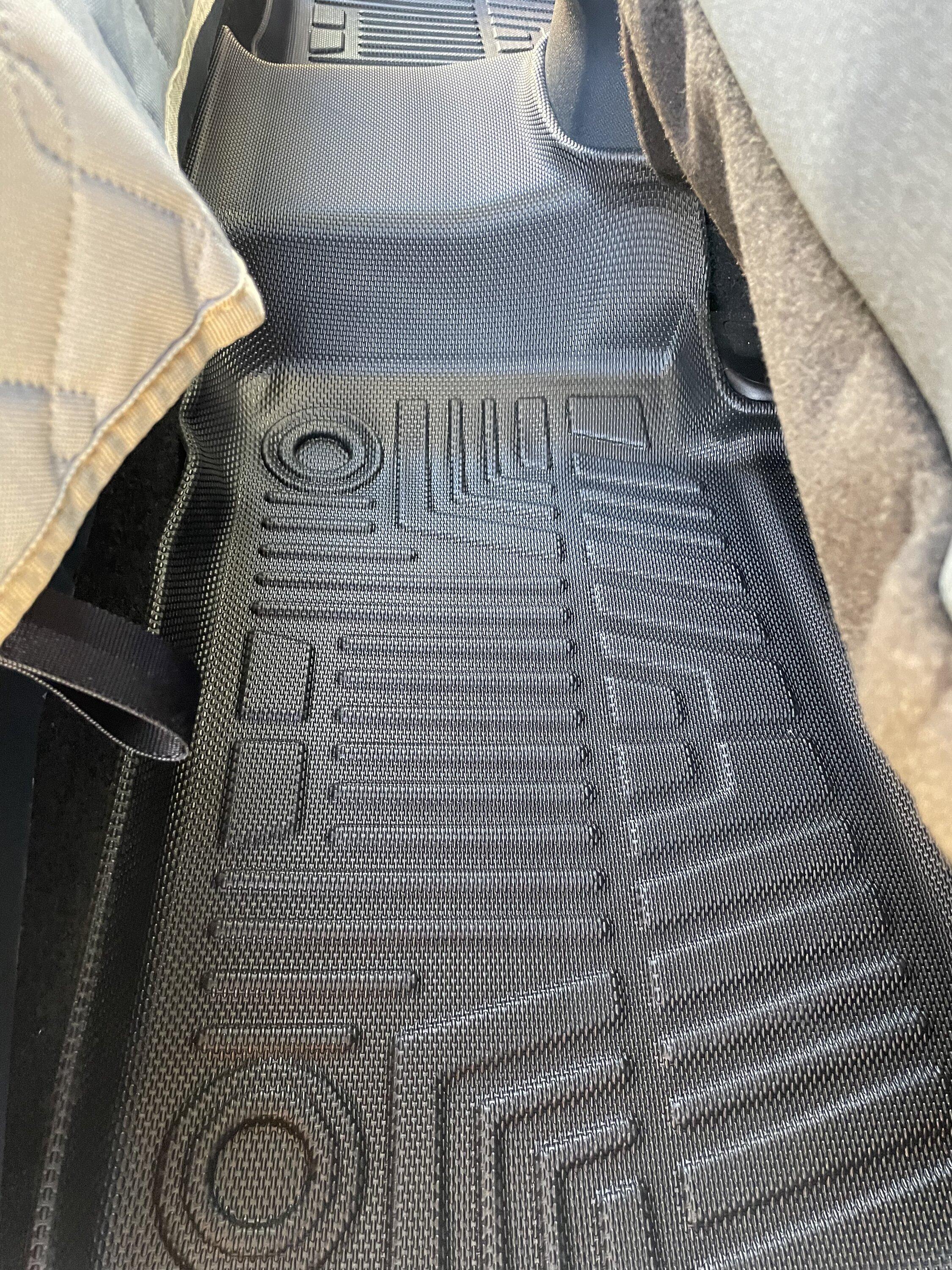 Ford Maverick Maxisuper floor mats hybrid 2C94CC99-A678-4792-B63B-8B1F8227B10E