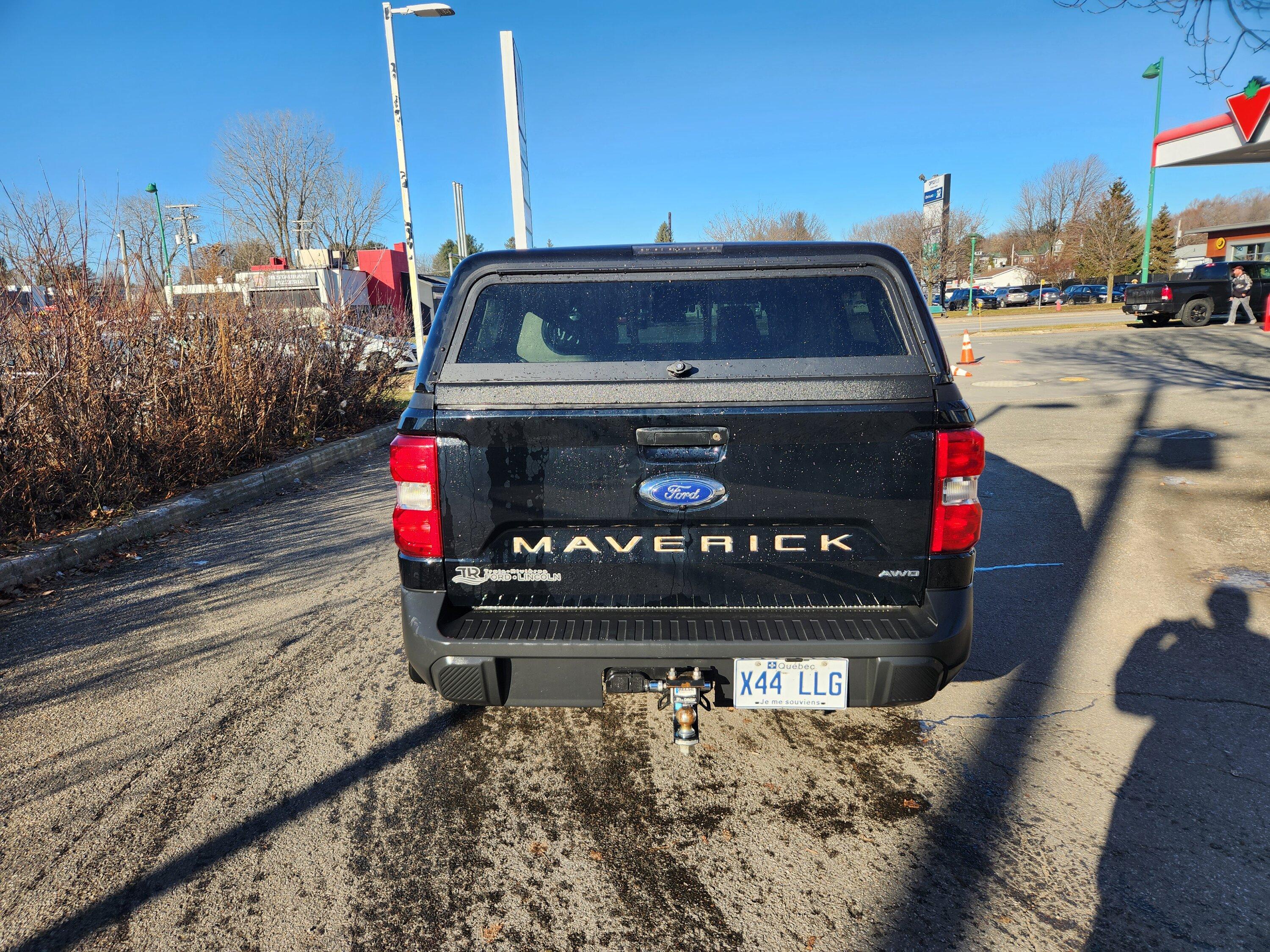 Ford Maverick ARE Topper / Cap Installed on Maverick XLT 20221209_103136