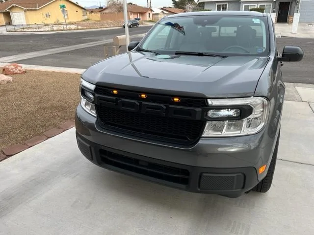 Ford Maverick Raptor style grill & lights installed on Maverick XLT IMG_4770