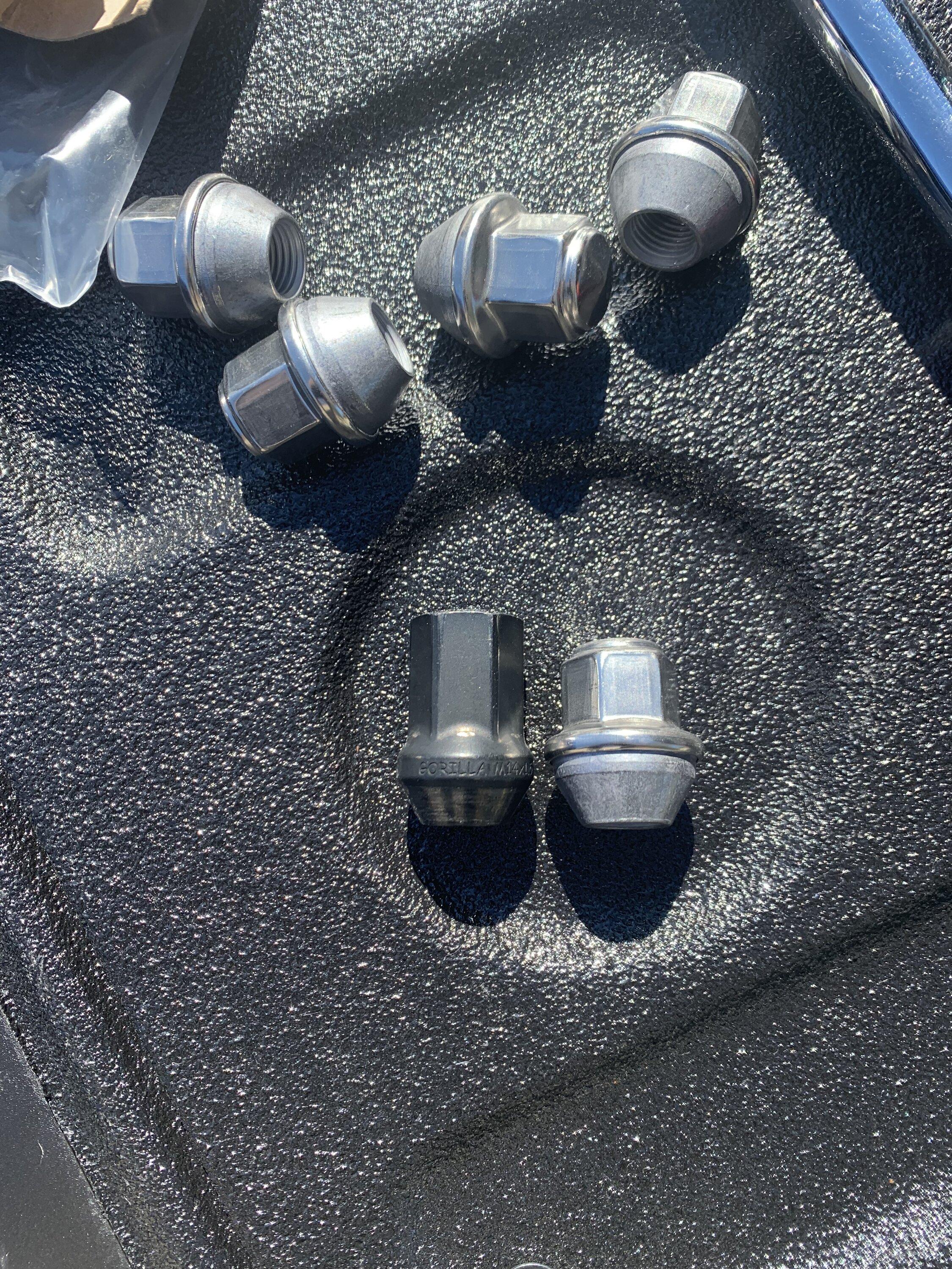 Ford Maverick FOR SALE:  Black Gorilla lug nuts E1DFF672-B115-4793-B2E4-045B1F40FB05