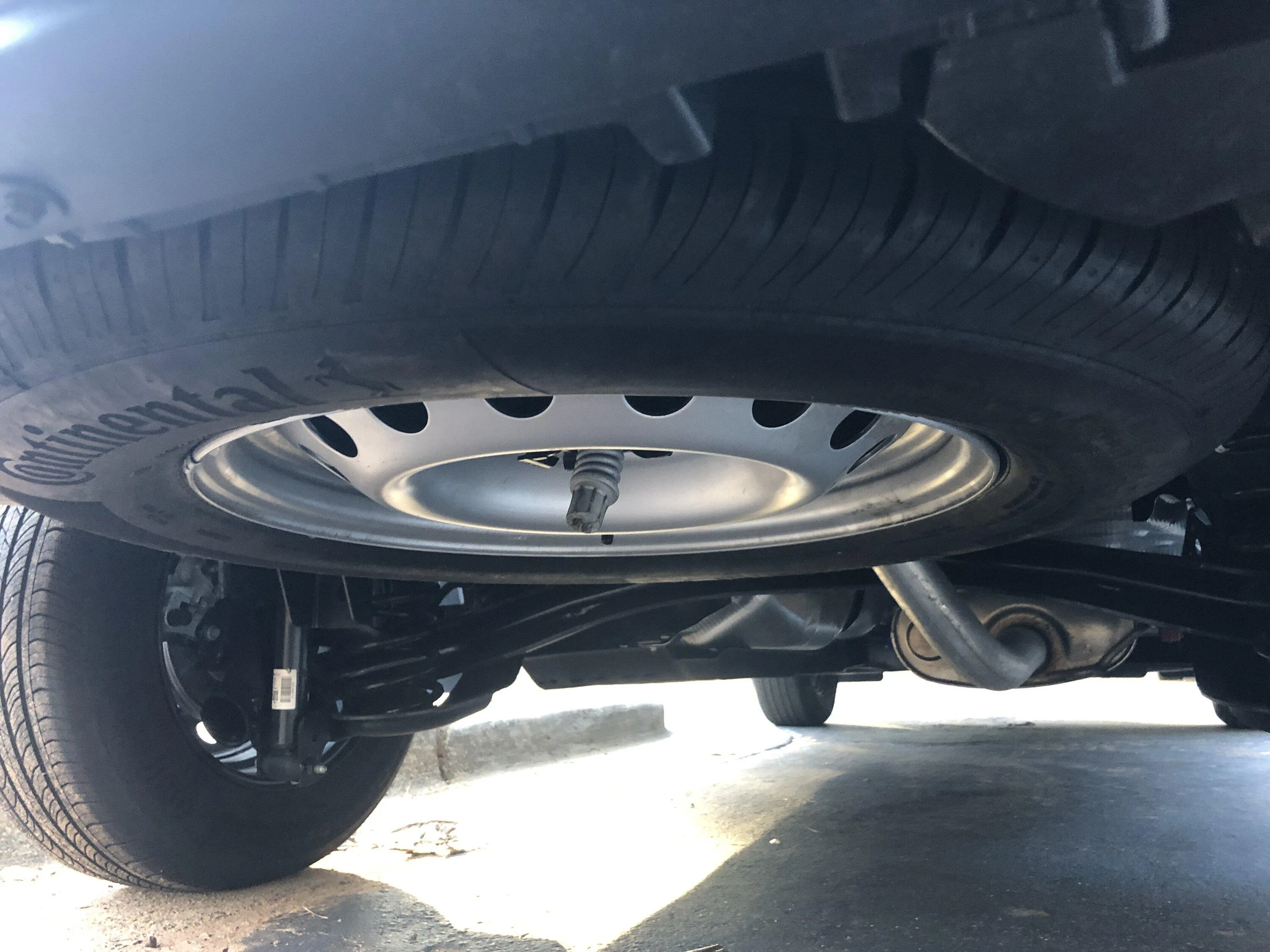 Ford Maverick Confirmed. Steelie as full size spare does fit 75203727-ED0D-40F2-979E-181DA5351BE6