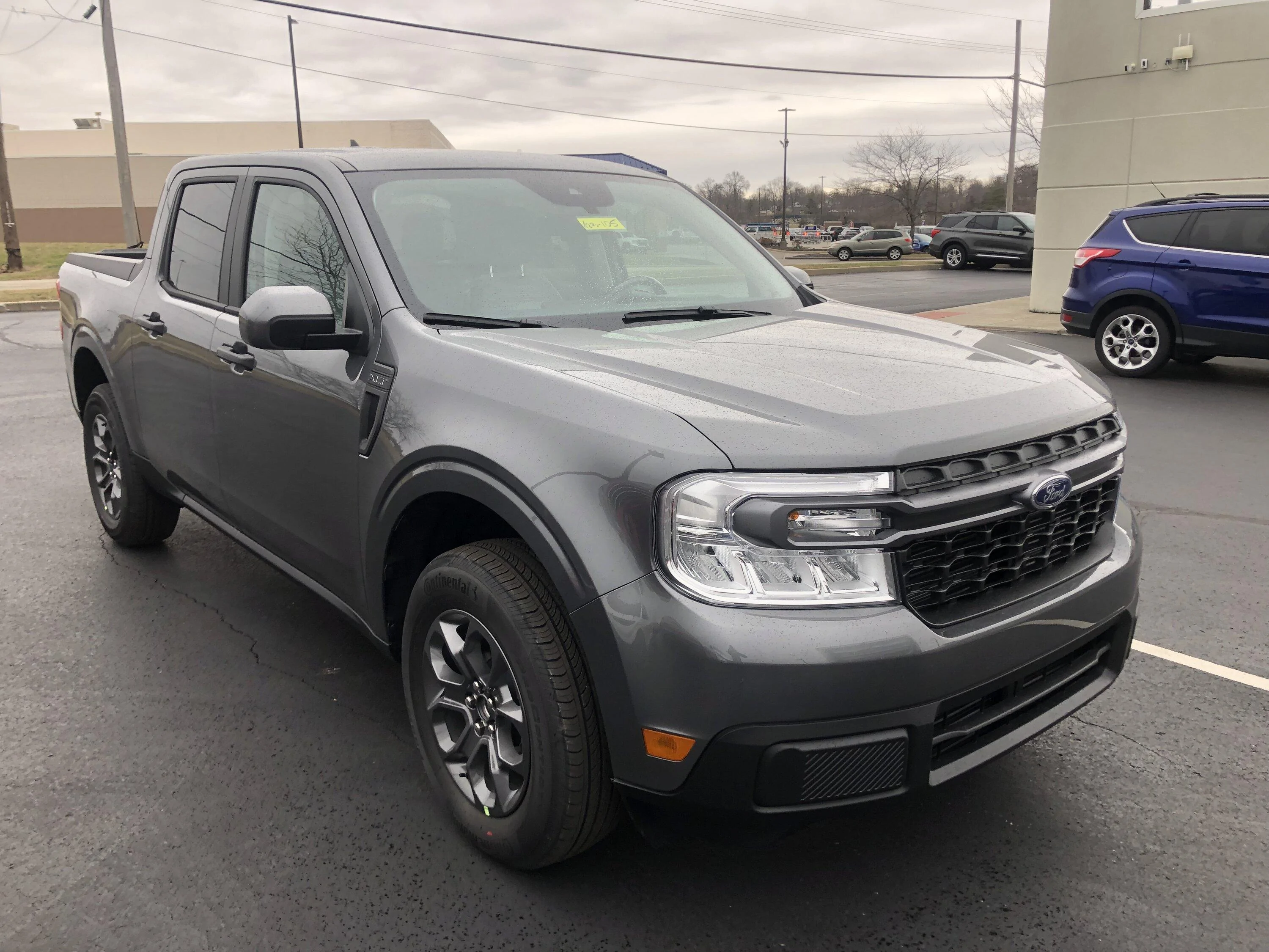 Ford Maverick Arrived at dealership 82A42971-57A7-40FA-B55F-59684D1E82CB