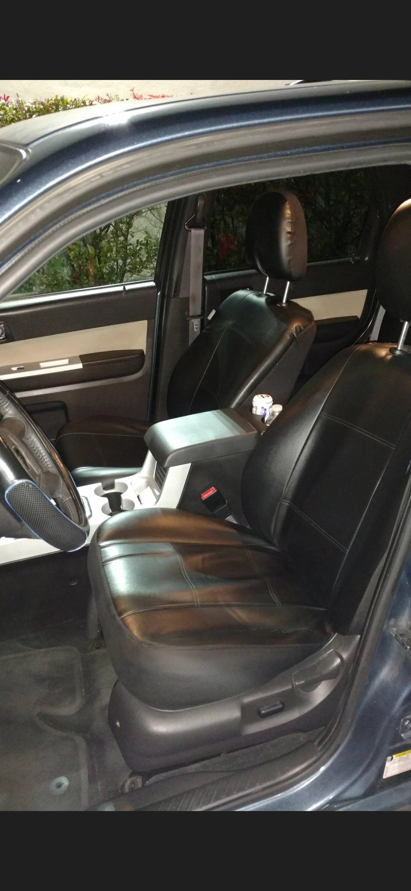 Ford Maverick Katzkins installed on XLT Lux seats Screenshot_20230118-131056