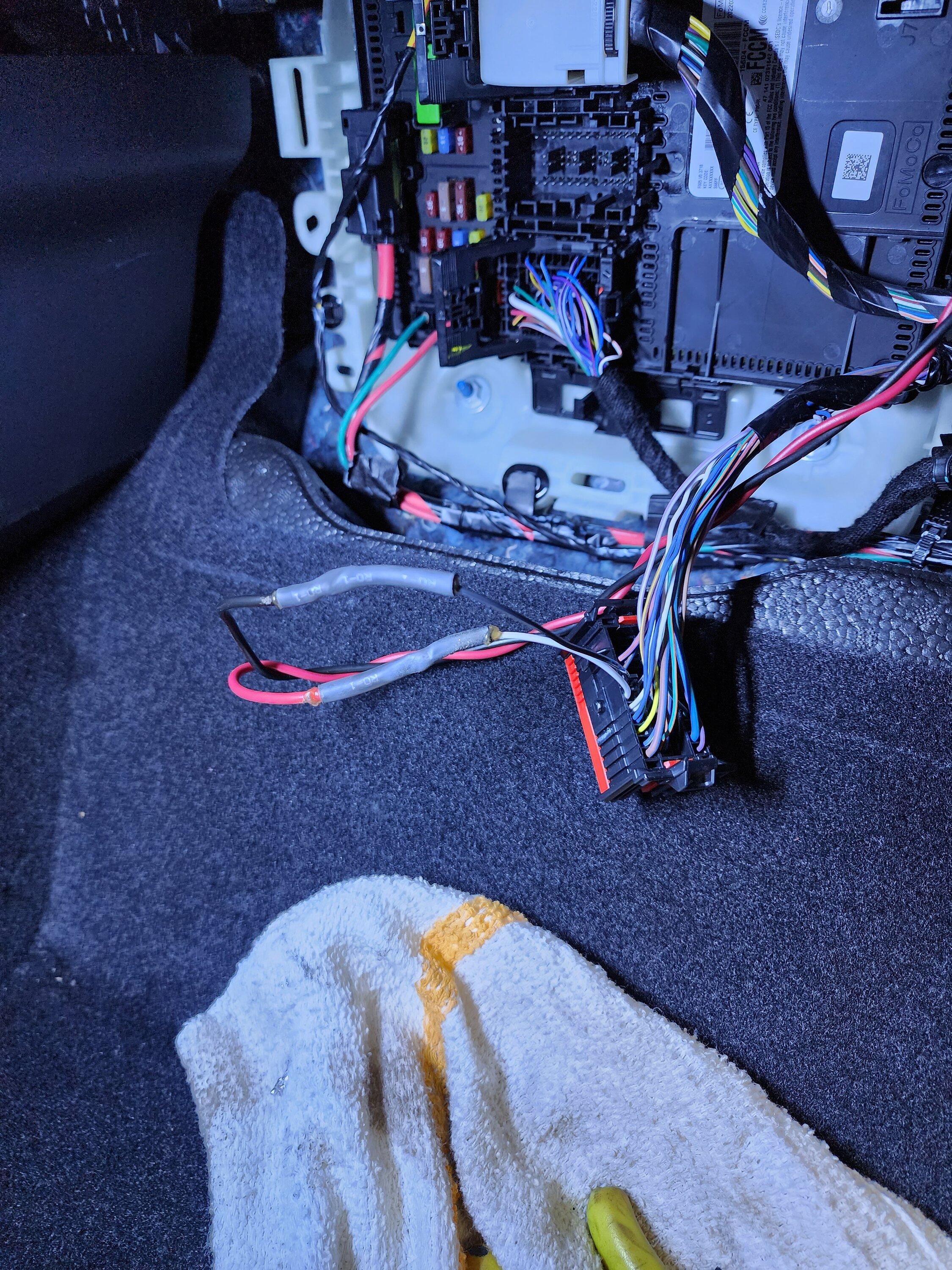 Ford Maverick F-150 Fog Lamp Switch and Wire Harness Installed in Maverick - DIY 20230102_160411