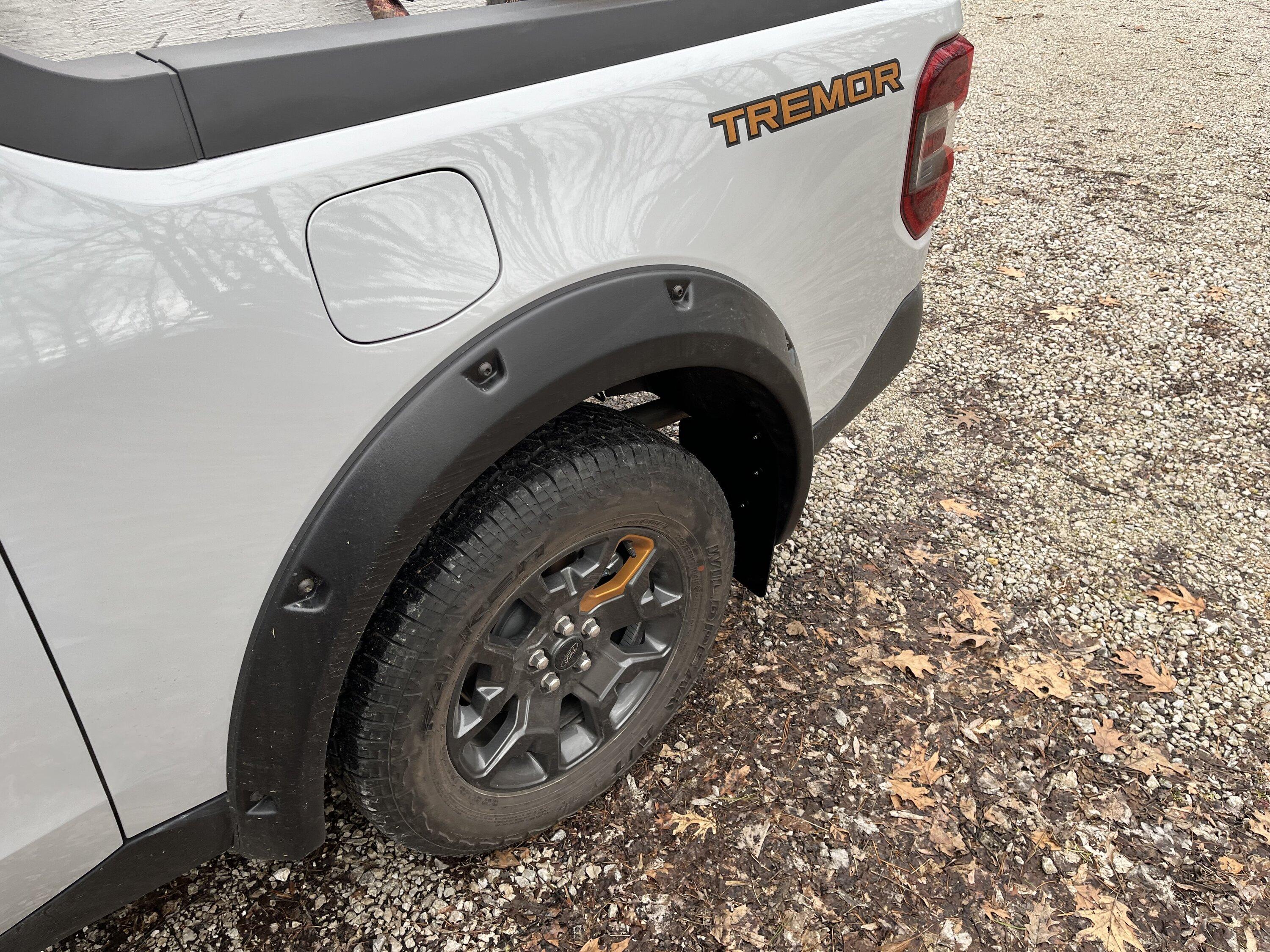 Ford Maverick XLT Maverick Tremor Avalanche Fastop Added D44FB9D8-F747-4D54-AB1A-A775C6E0DB59