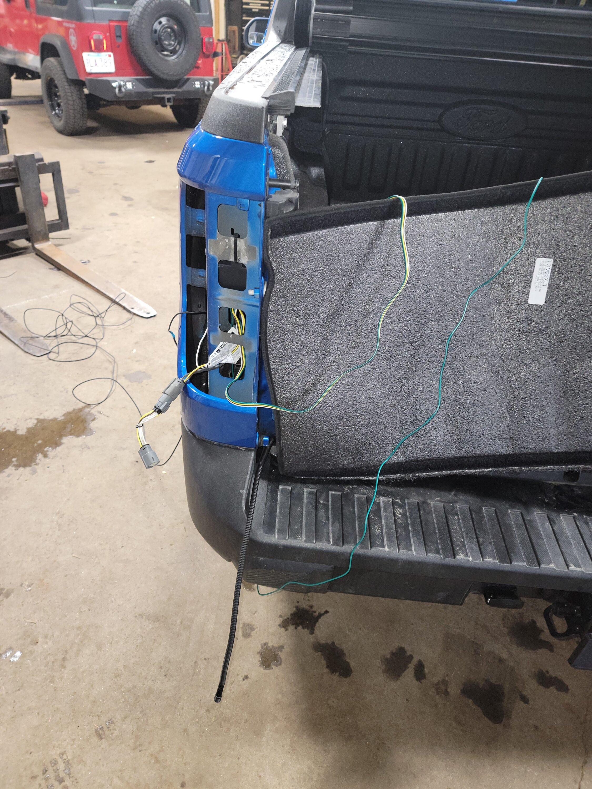 Ford Maverick Tailgate Light Bar Possible Solution 20230123_092651