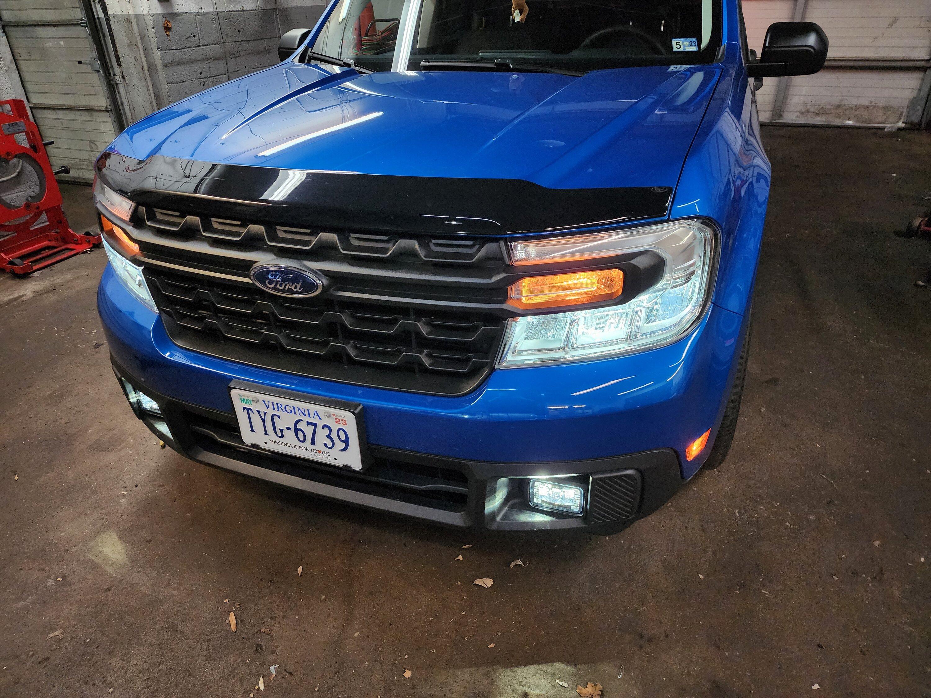 Ford Maverick 22 XL Lobo St Paddle shifters ,f150 Fog light Switch and Fog lights, Rotiforms Wheels Scale Suspension lowered and much more Oem Ford Accesories. 20230123_184500