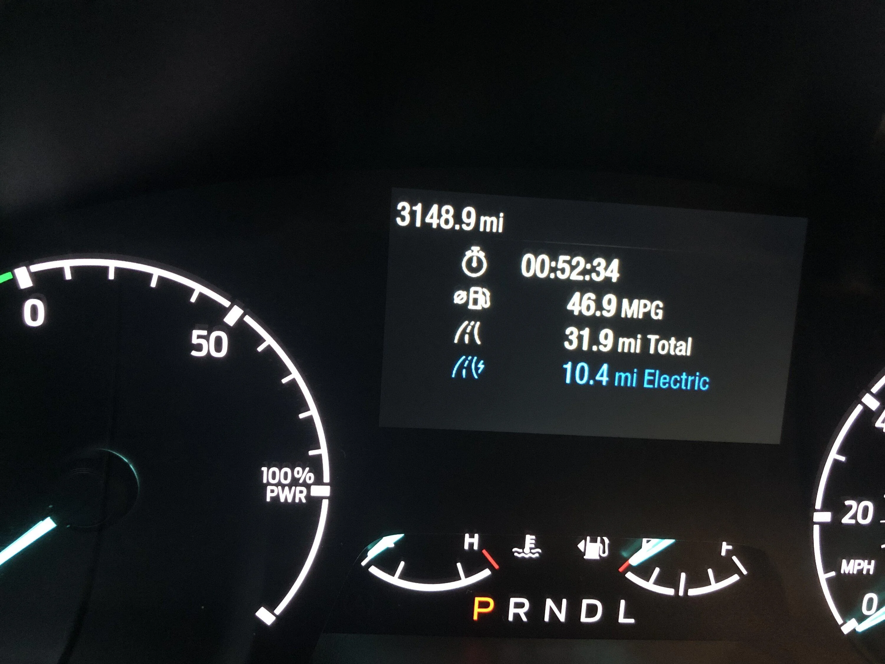 Ford Maverick Maverick EB vs Hybrid MPG with fueleconomy.gov Calculator 95B771F7-4B13-4344-A3EA-6F28A90A40E6