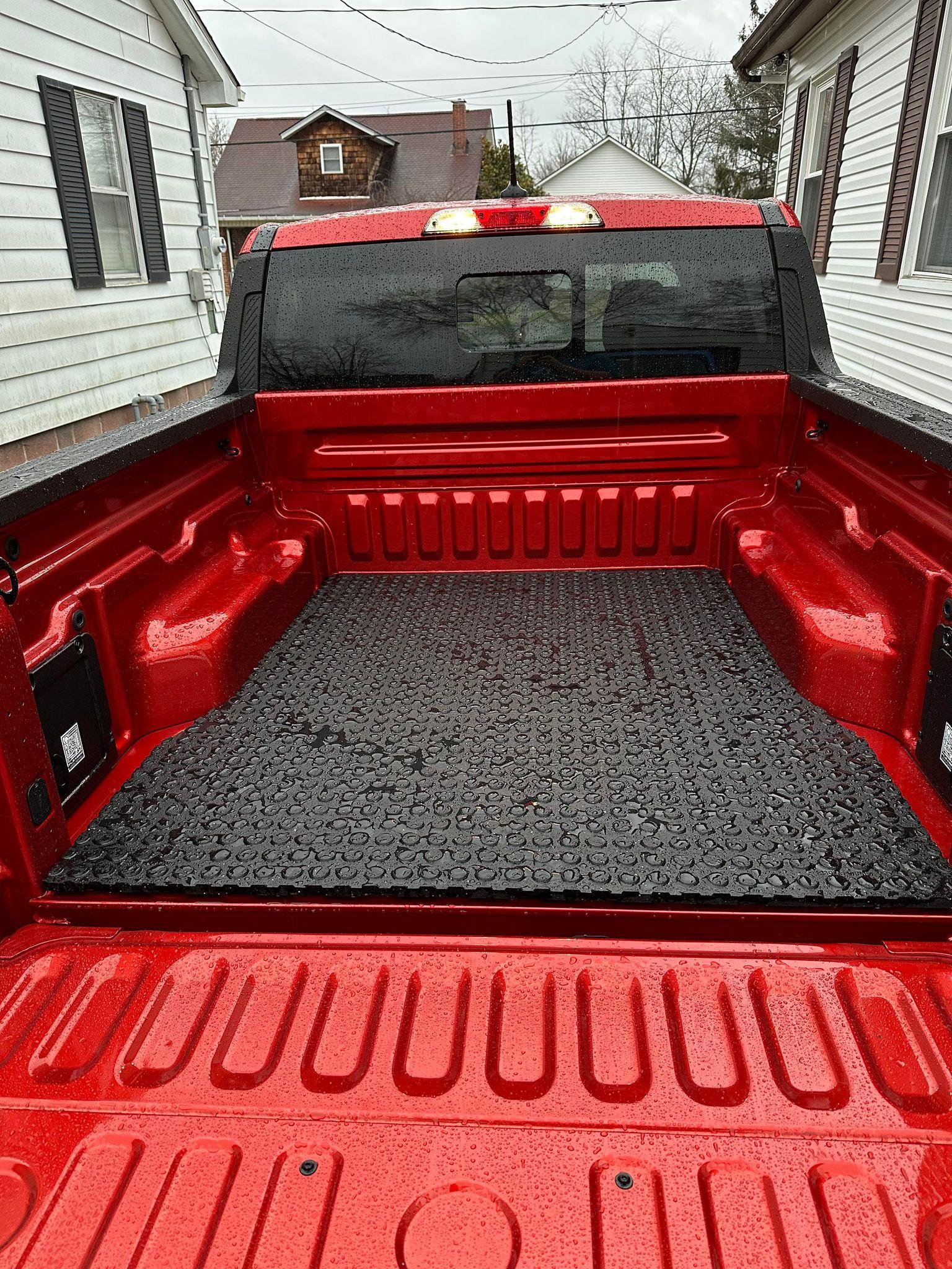 Ford Maverick Anyone have the Rough Country rubber bed mat? 327498308_505533828364260_2454006335695839435_n