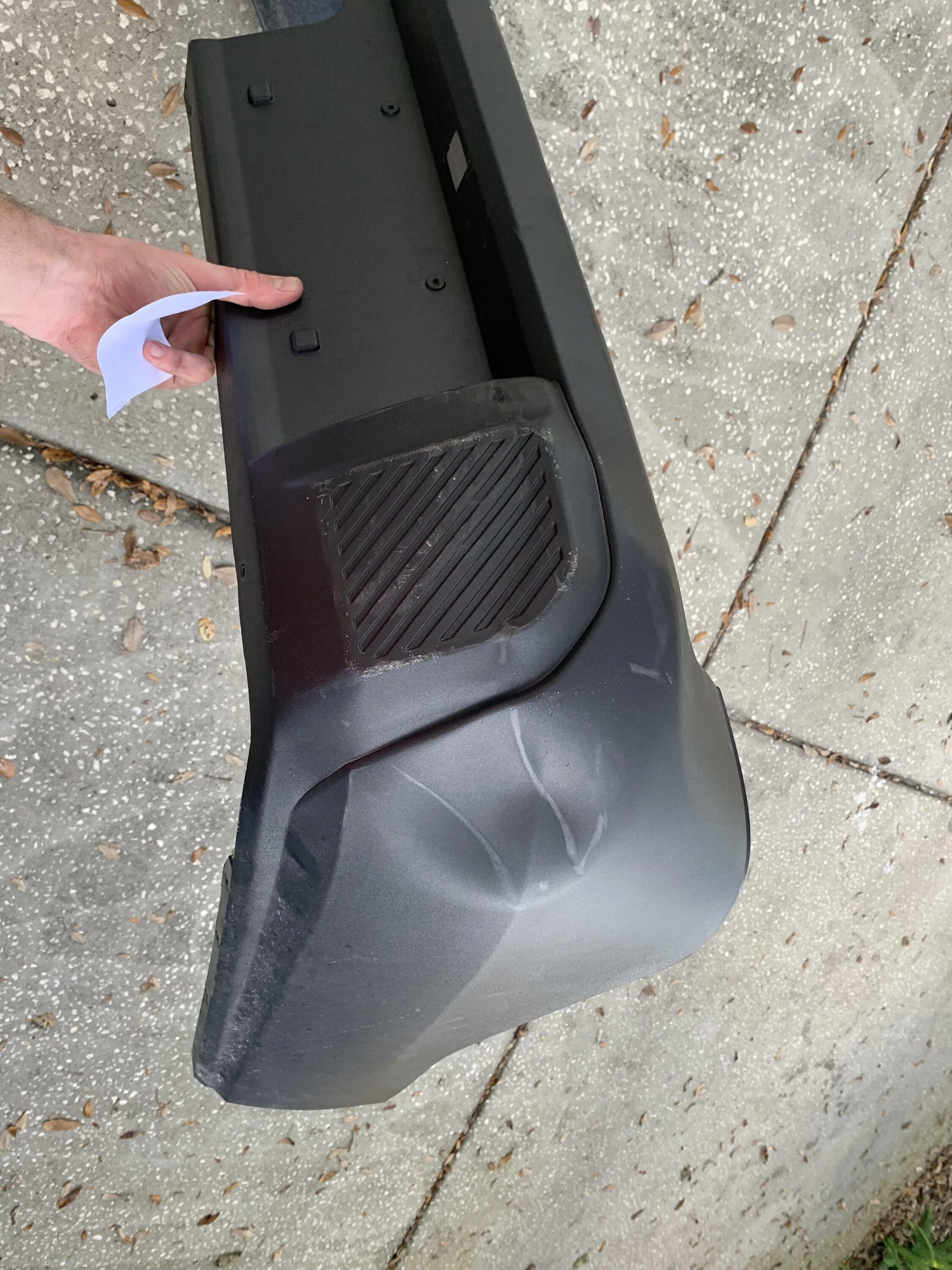 Ford Maverick XL/XLT Slightly Damaged Rear Bumper Cover and Absorber 280408B5-28F2-4DFE-A81B-8588FAAB4E9B