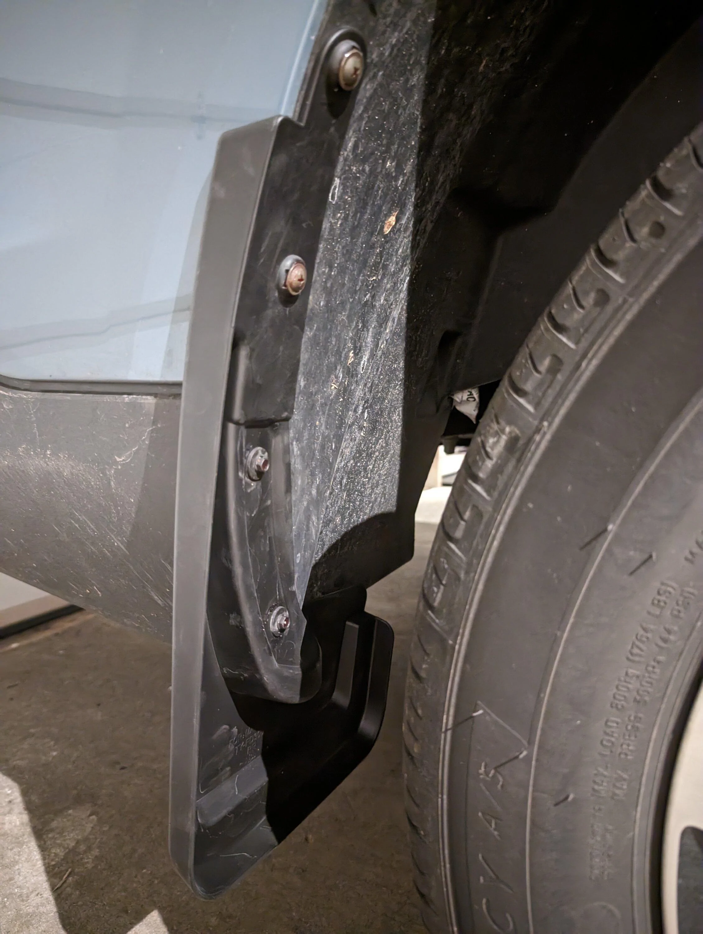 Ford Maverick Ebay Mud Flaps installed PXL_20230203_030910452