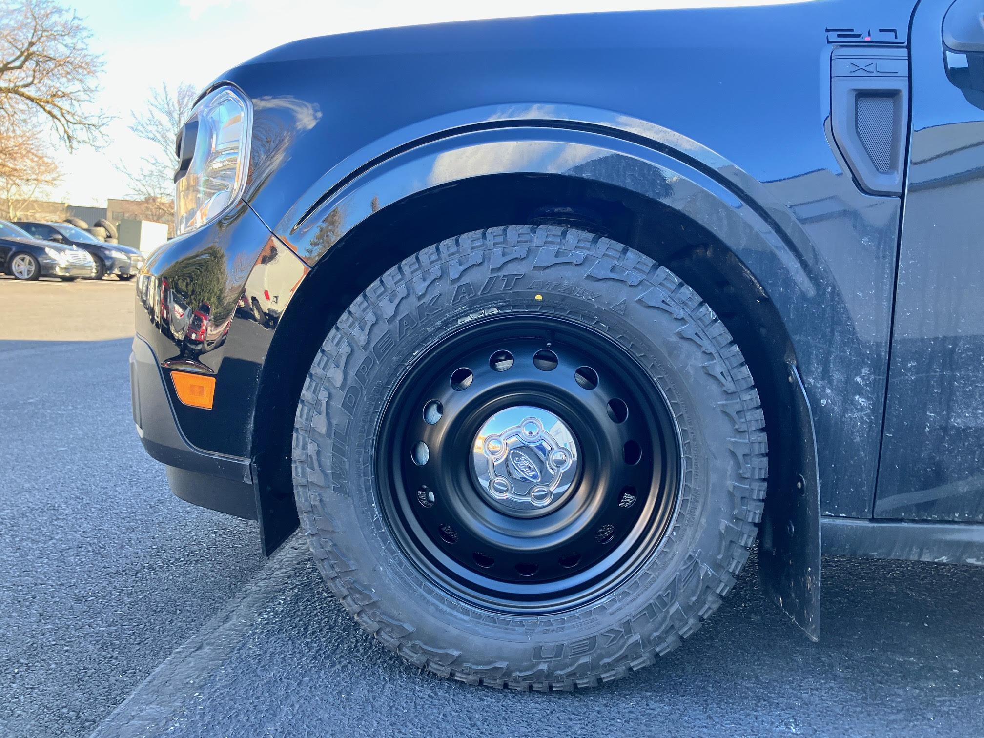Ford Maverick 2022 Ford Maverick XL EcoBoost AWD Shadow Black Build Wheels Painted_mounted caps