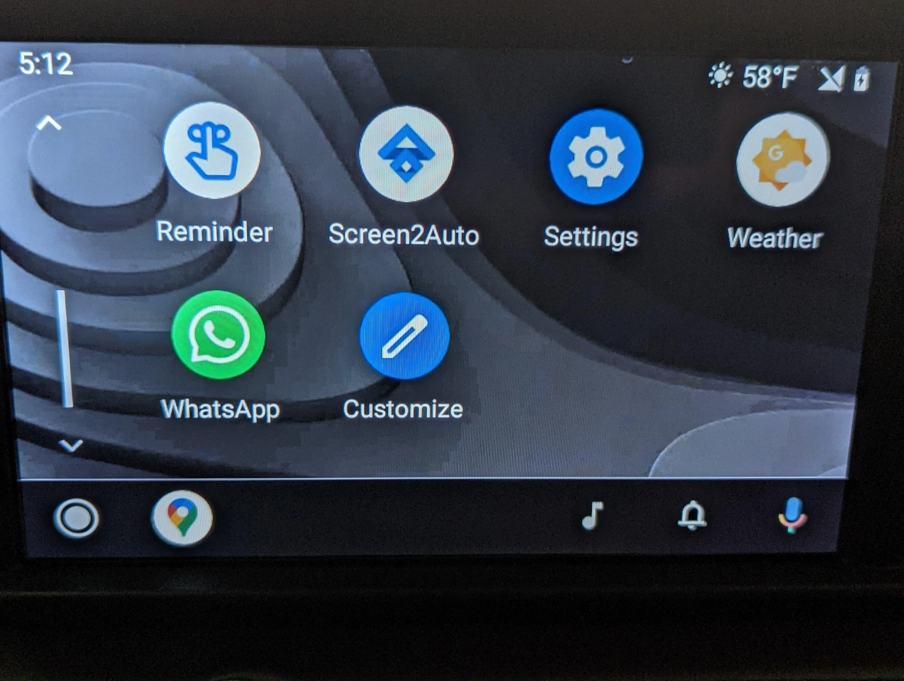 Ford Maverick Receiving a WhatsApp Phone Call PXL_20230204_231212154