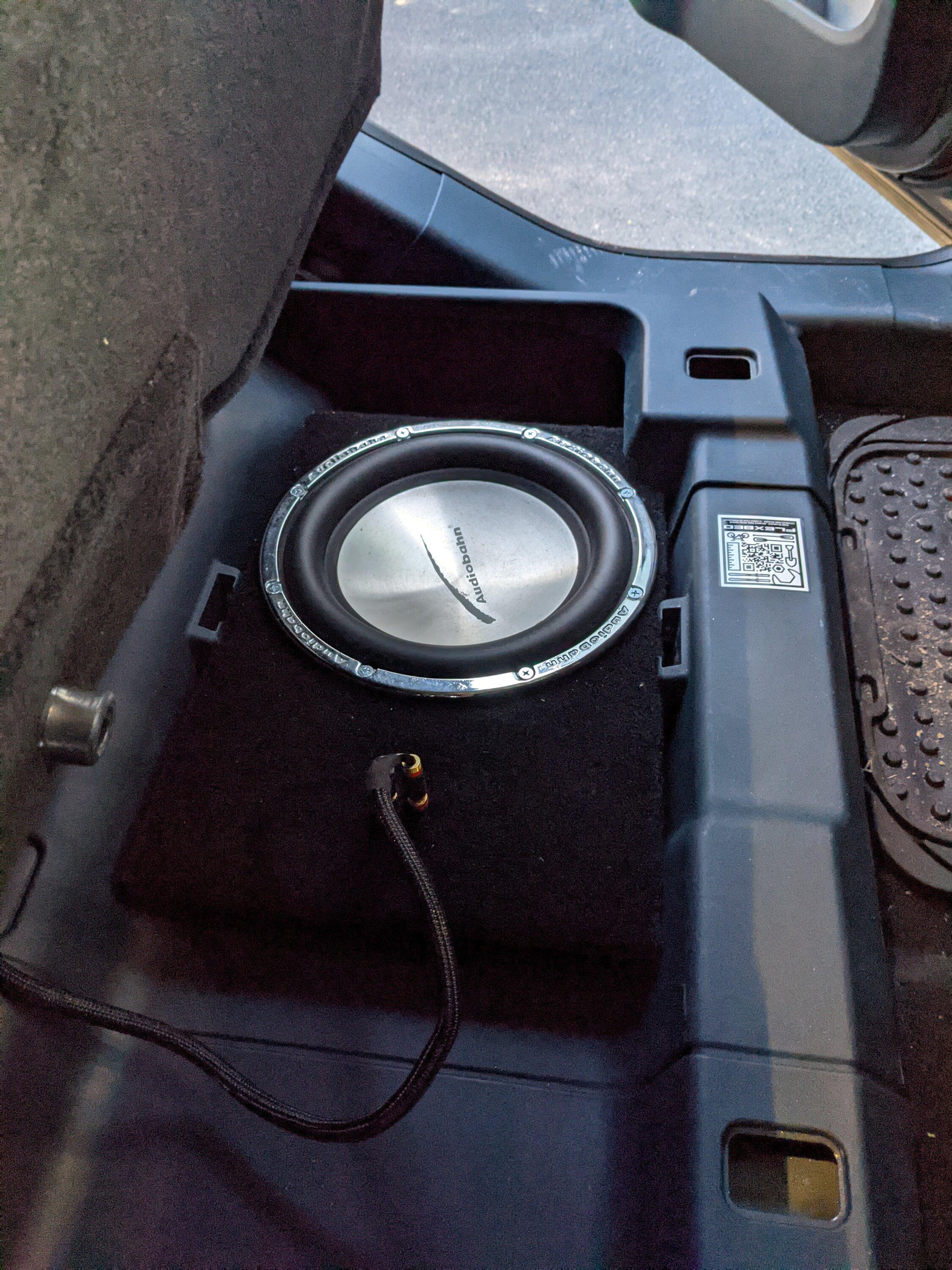Ford Maverick XLT hybrid audio upgrade PXL_20230205_231600683