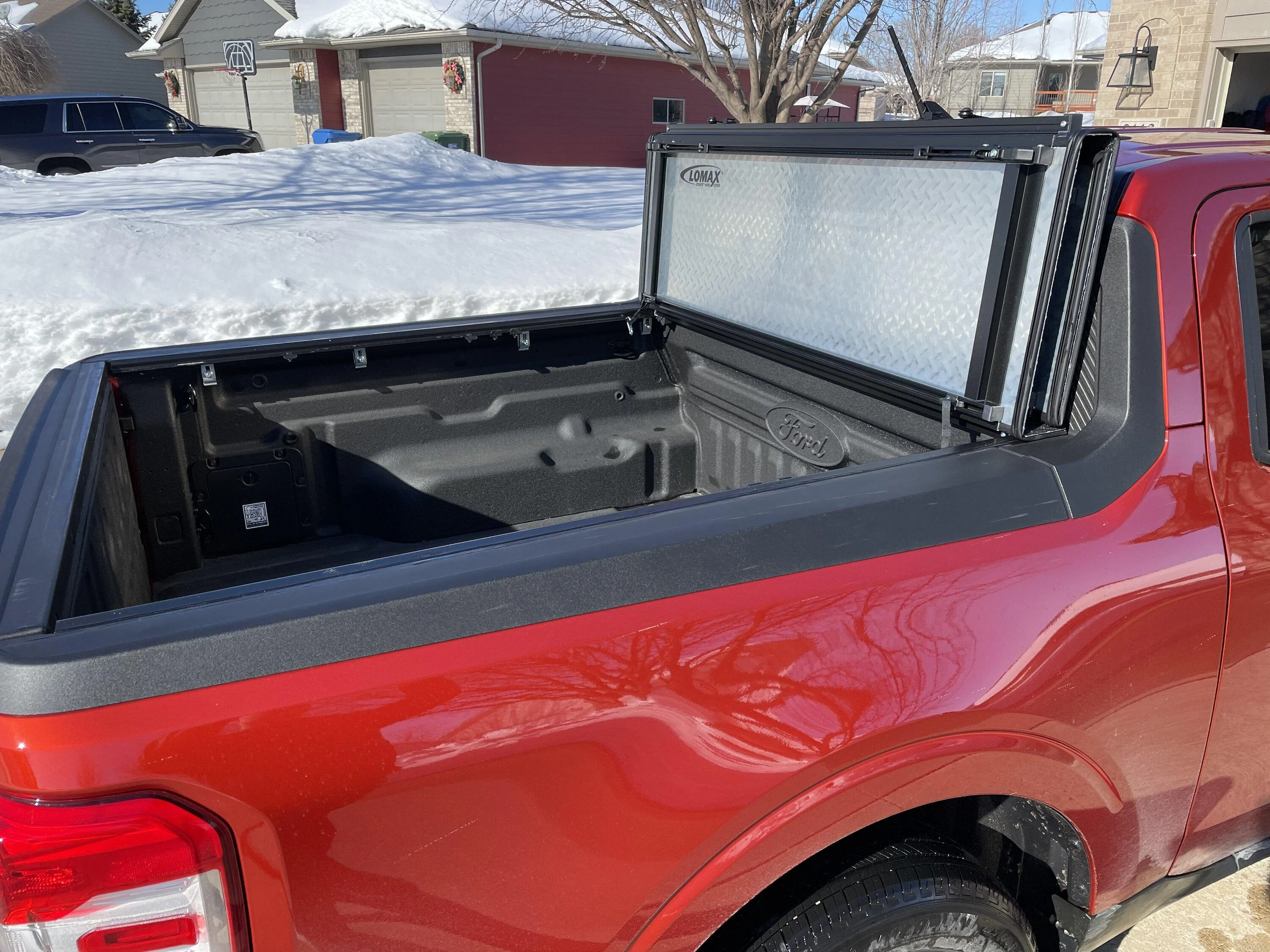 Ford Maverick LOMAX Stance Hard Tri-Fold Tonneau Cover installed 4F387F53-9B5B-491B-89D9-C8D845A141A5