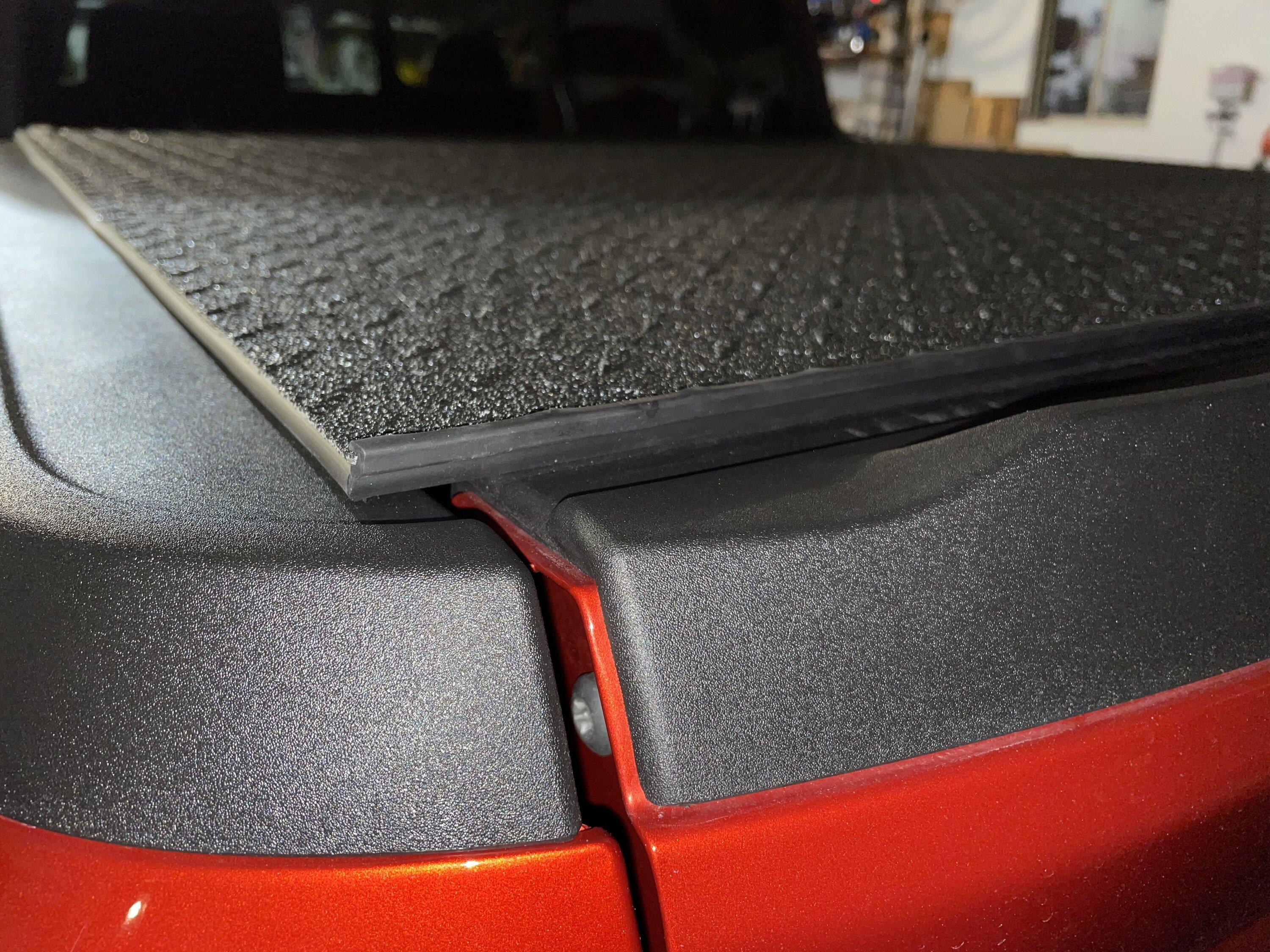 Ford Maverick LOMAX Stance Hard Tri-Fold Tonneau Cover installed BB2D06F4-7757-485E-A3CC-896F7AE6A14E