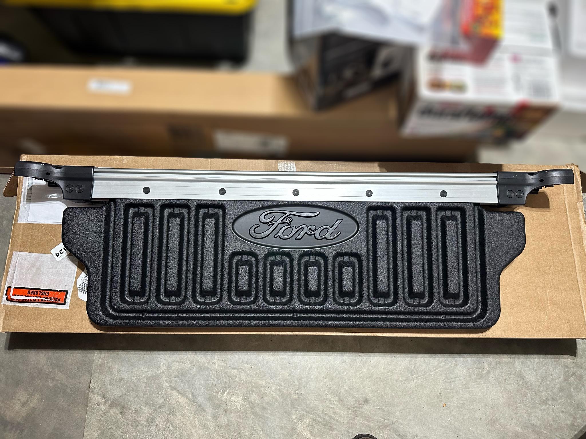 Ford Maverick Truck Bed Divider Kit IMG_9823.JPG