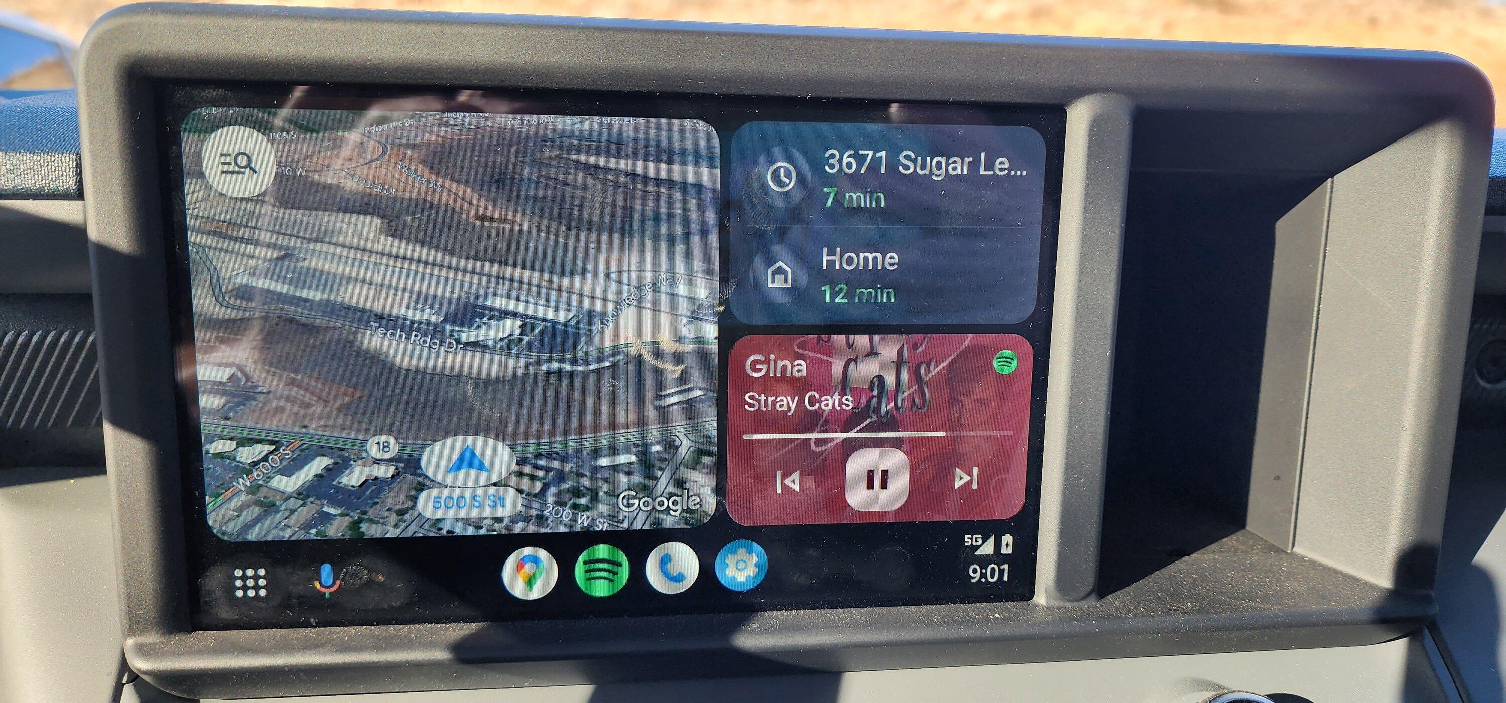 Ford Maverick Android Auto "COOLWALK"  split screen (public stable release) working on my base XL Maverick! 20230209_090107