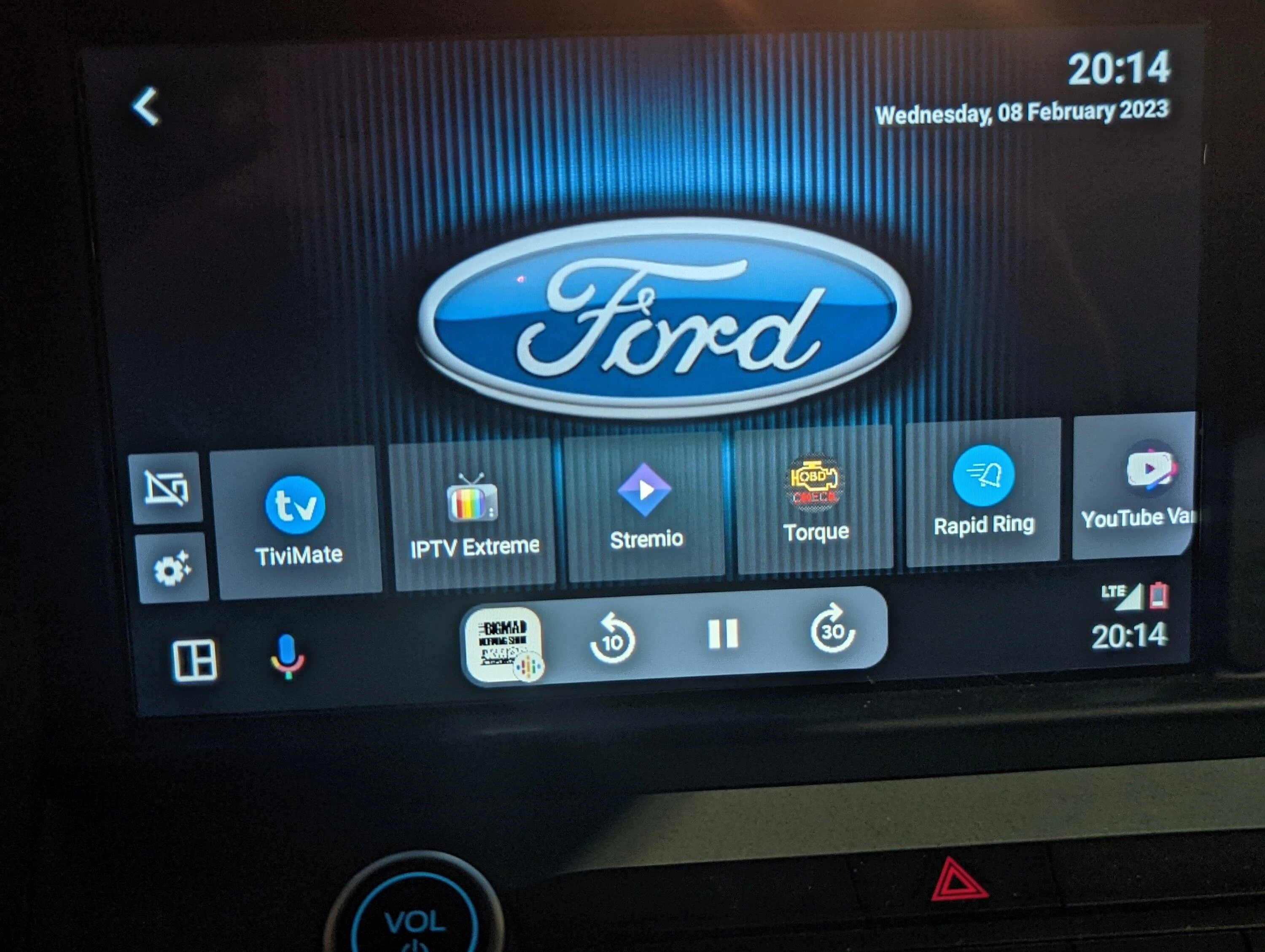 Ford Maverick Android Auto "COOLWALK"  split screen (public stable release) working on my base XL Maverick! PXL_20230209_021407885