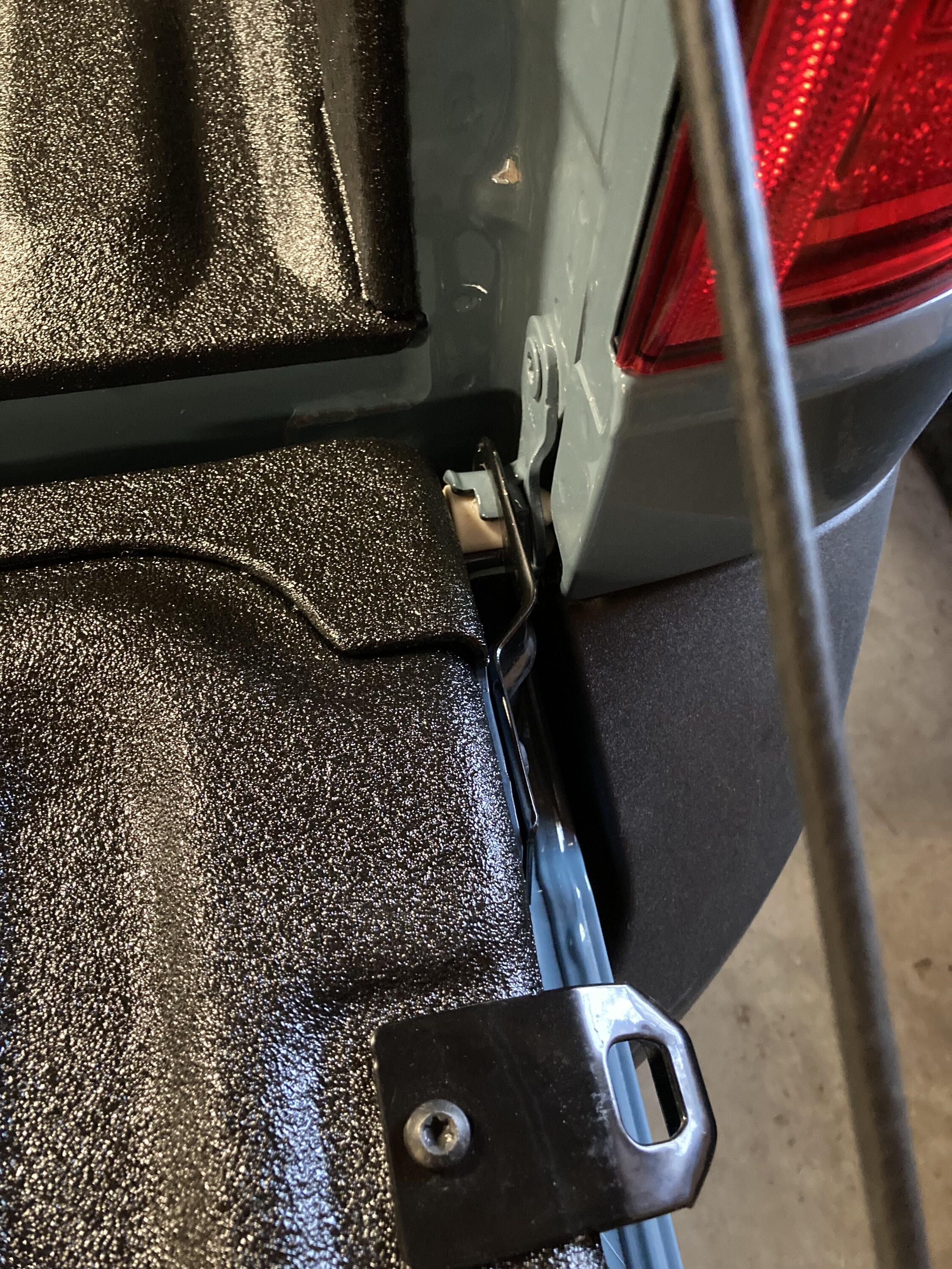 Ford Maverick Can someone check this tailgate part for me? 4CE84976-94D6-451F-941B-11F898321D65
