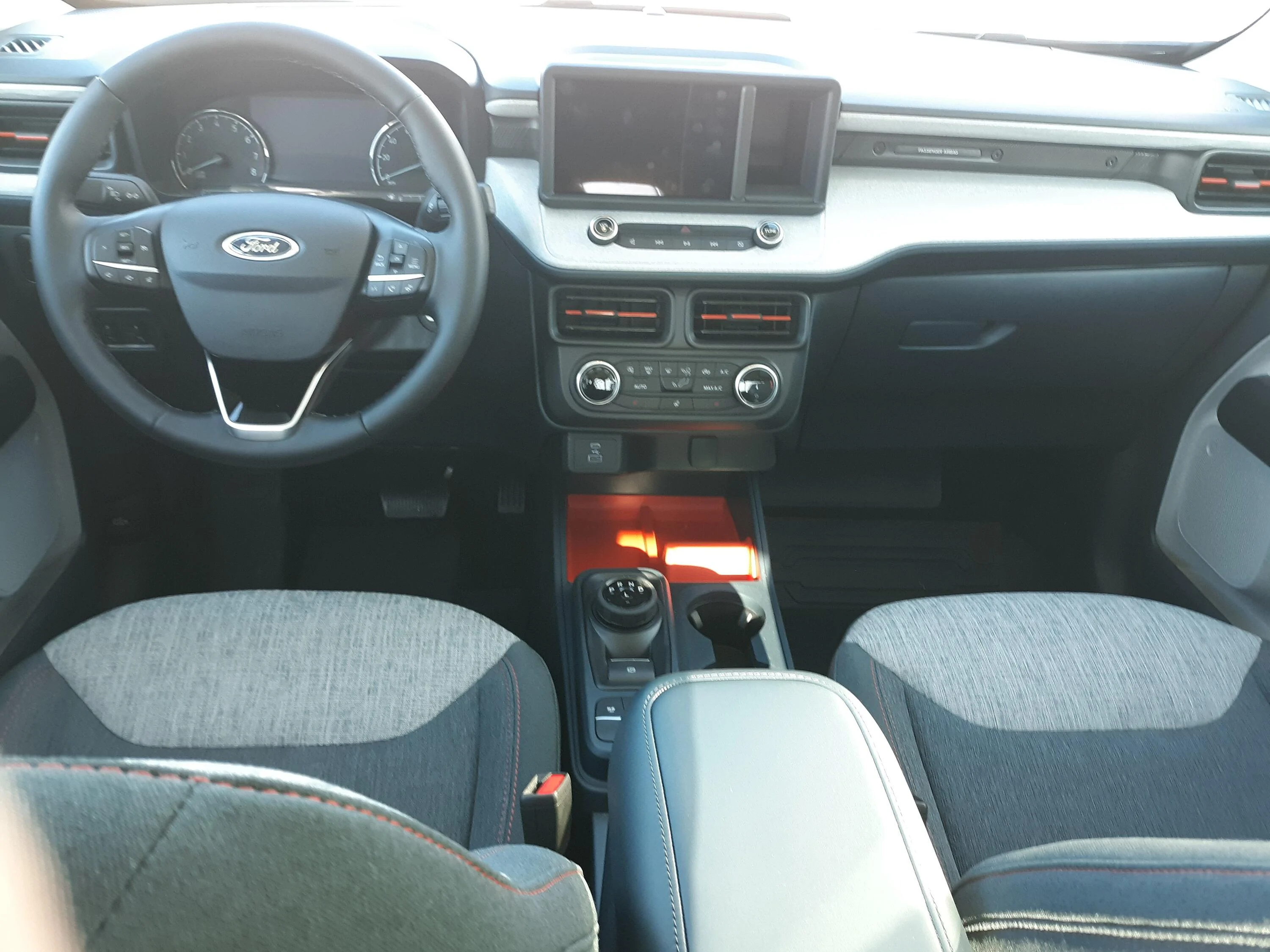 Ford Maverick 2023 Ford Maverick XLT * Available Now * Delivery Considered * 2023 Mav XLT pic 9