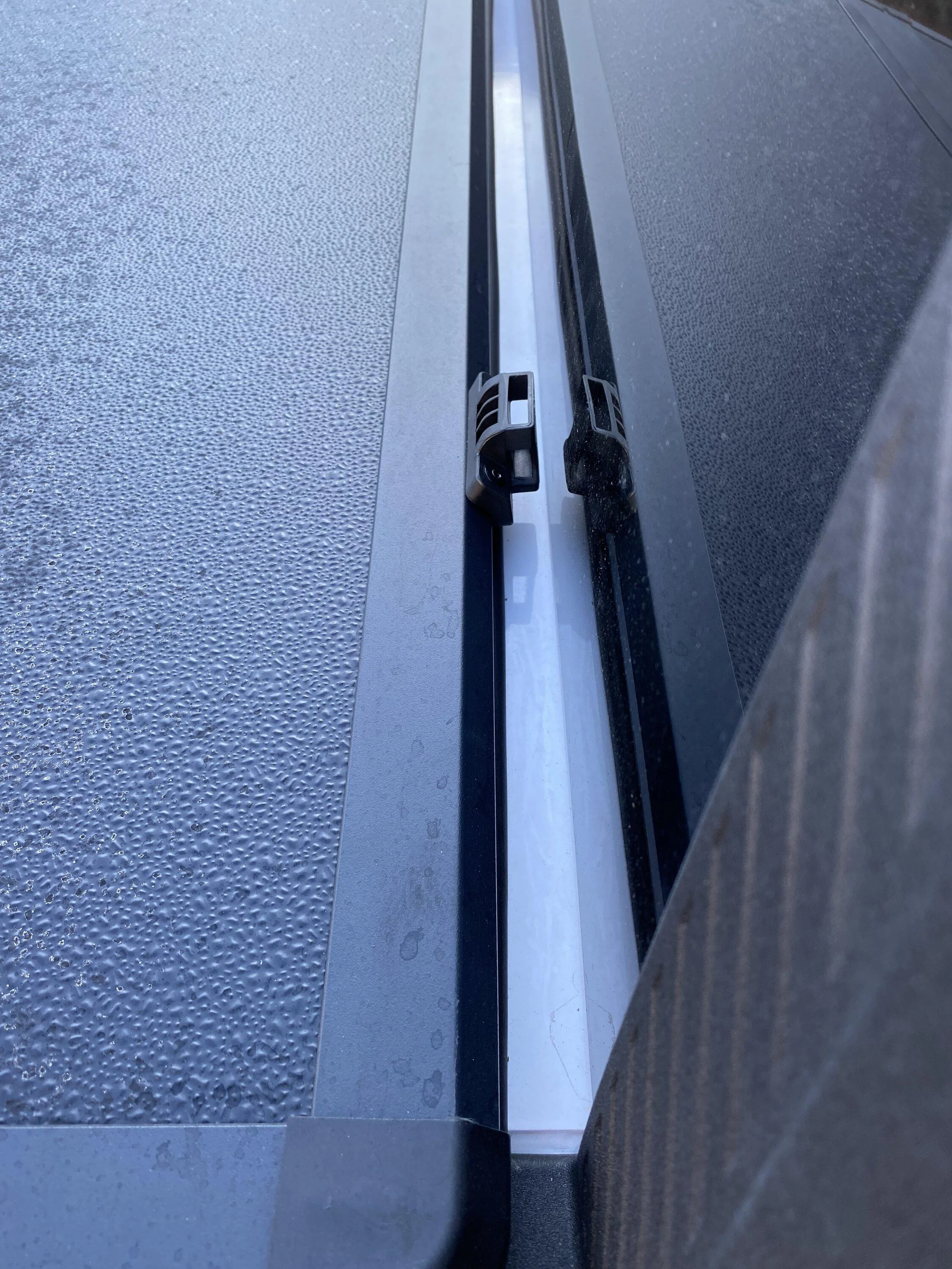 Ford Maverick Kikito Hard Tri-Fold Tonneau installed 2535C01C-3C9E-4753-AFB5-E69B8C8F99D5