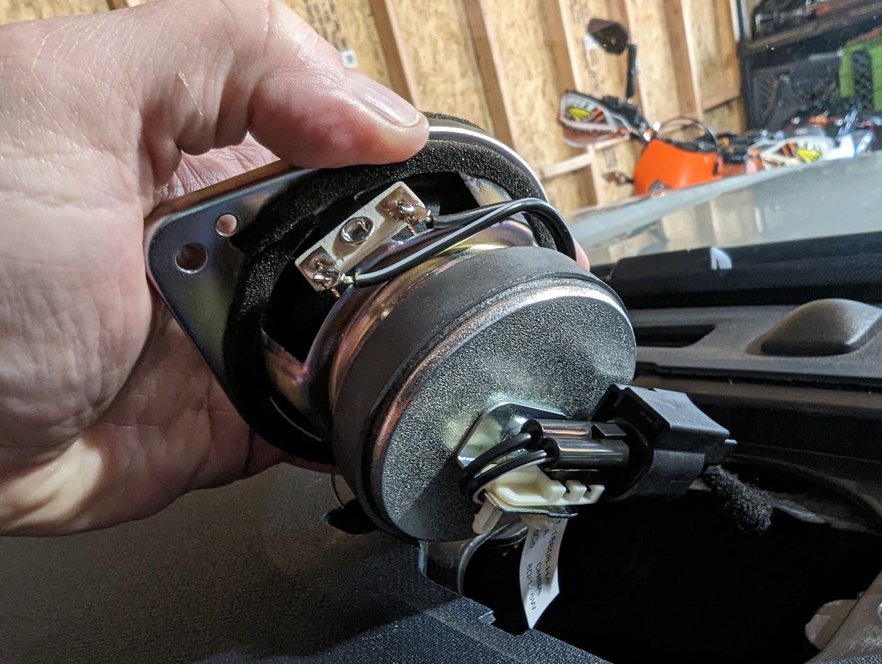 Ford Maverick B&O - Center channel speaker Center