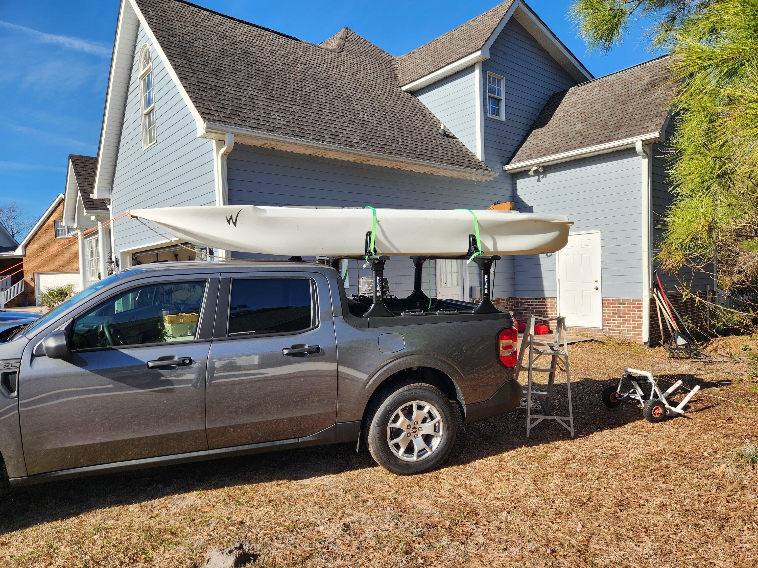 Ford Maverick Hauling kayak on Elevate Racks 56884ECB-DA1B-413B-B0A2-6237E965098A