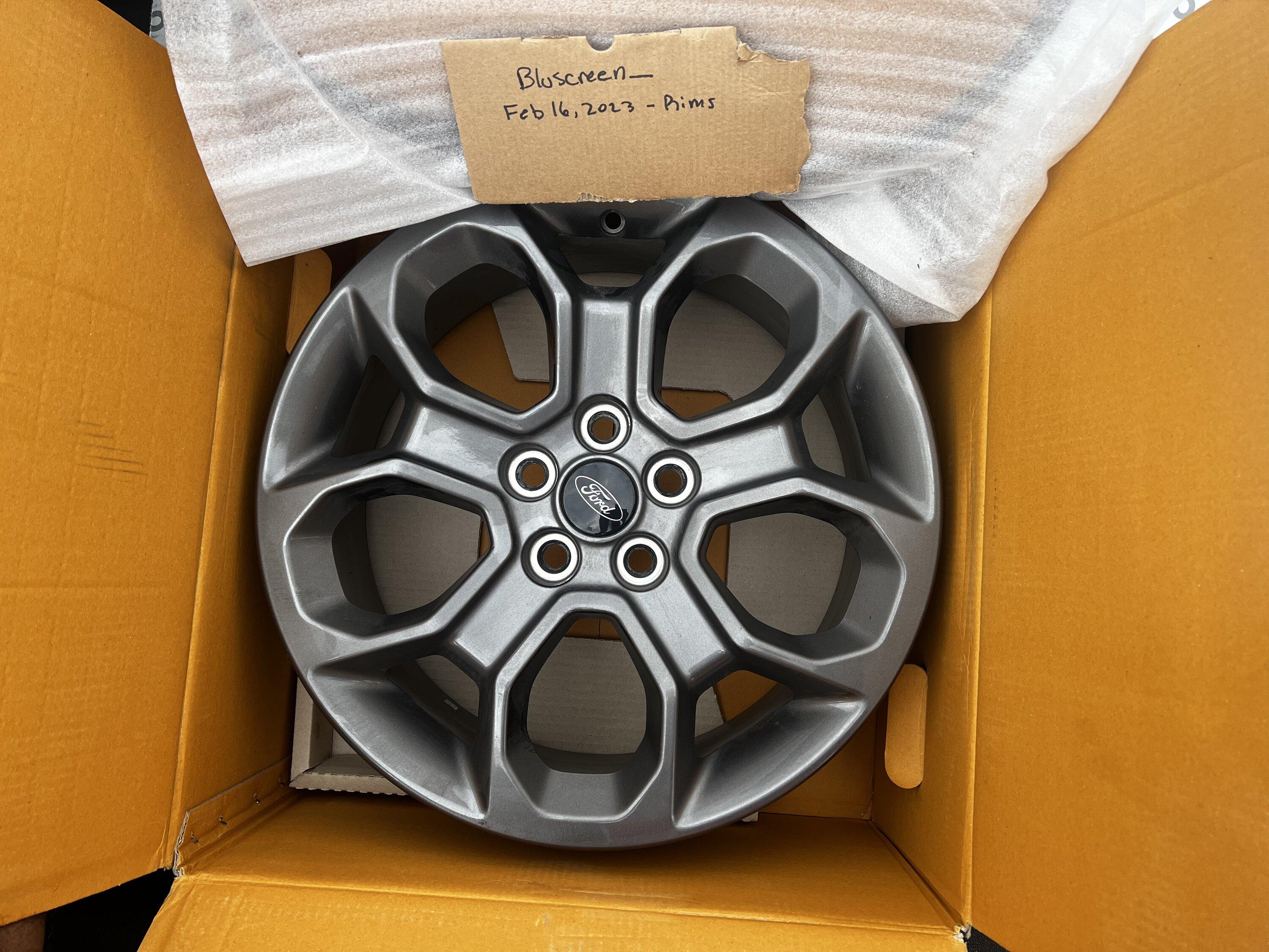 Ford Maverick Gray XLT Rims - $650 - Will ship D4CBA158-FA74-471D-B2D6-1B85C8DE277C