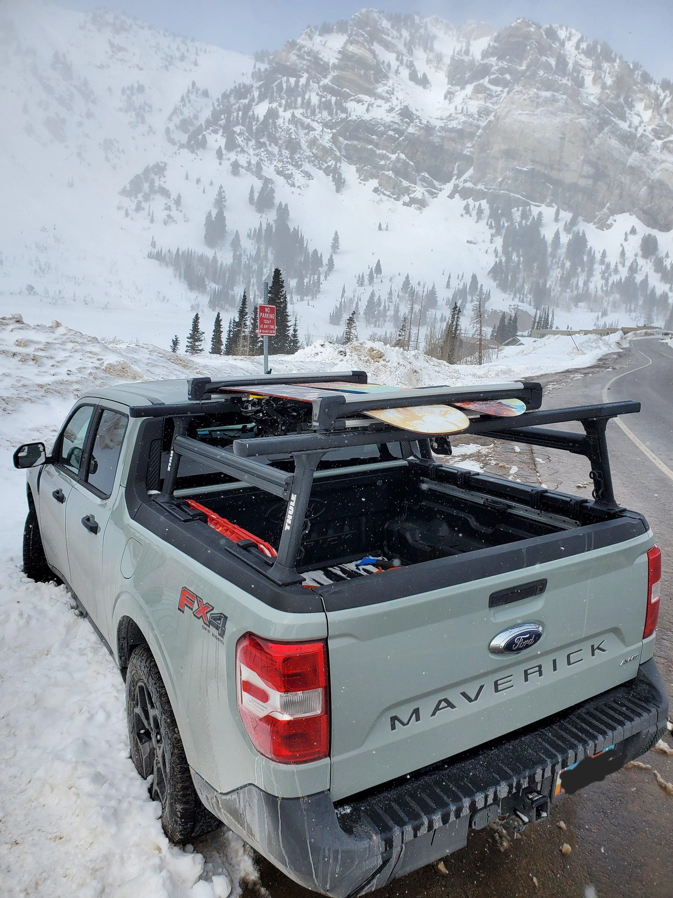 Ford Maverick Thule Xsporter Pro Mid with side bars installed 20230214_150611