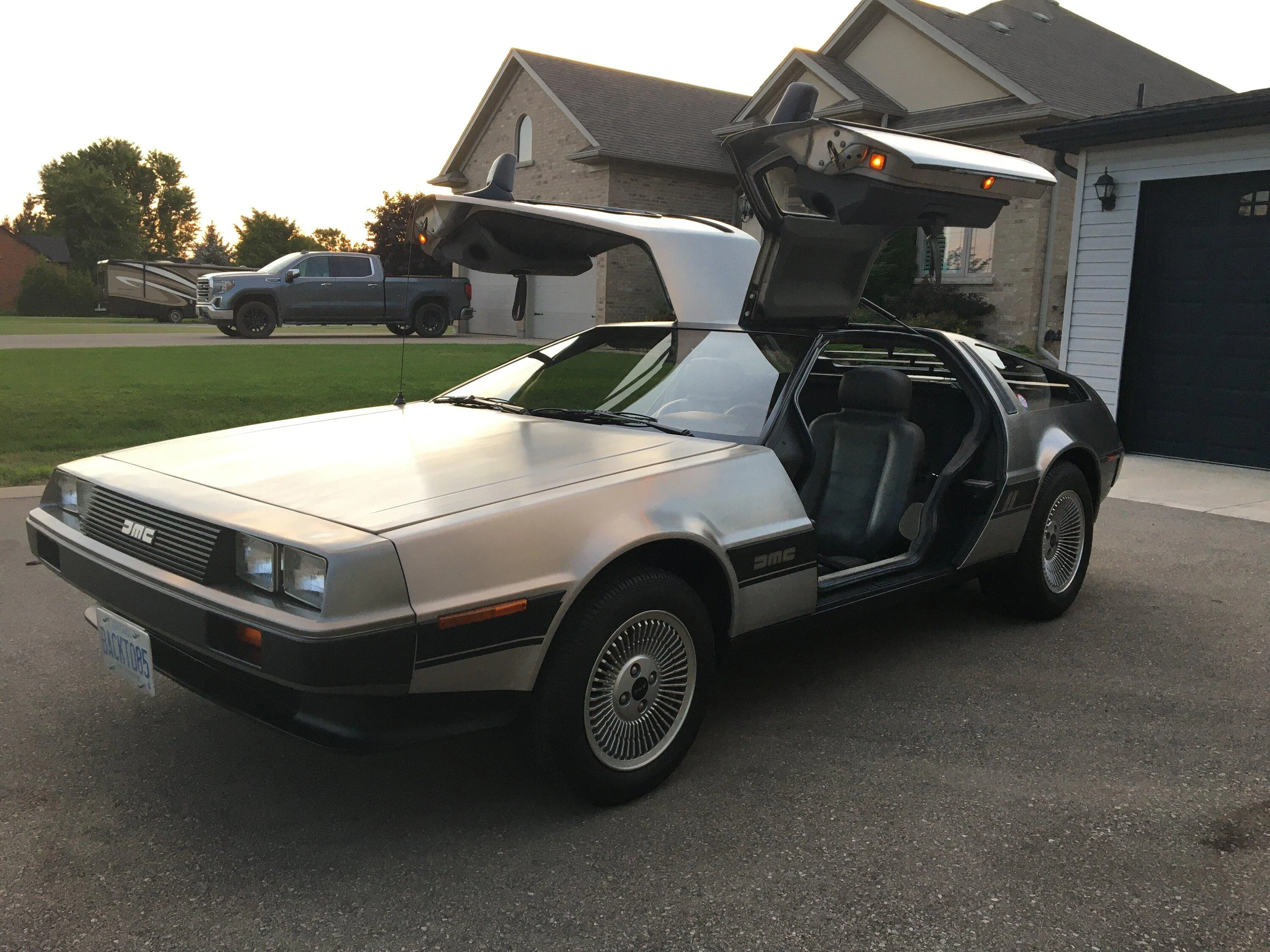 Ford Maverick ⚡️ Back To The Future inspired Maverick Build! 73BDD015-A2F4-401A-96B9-A6A2D8FB34F4