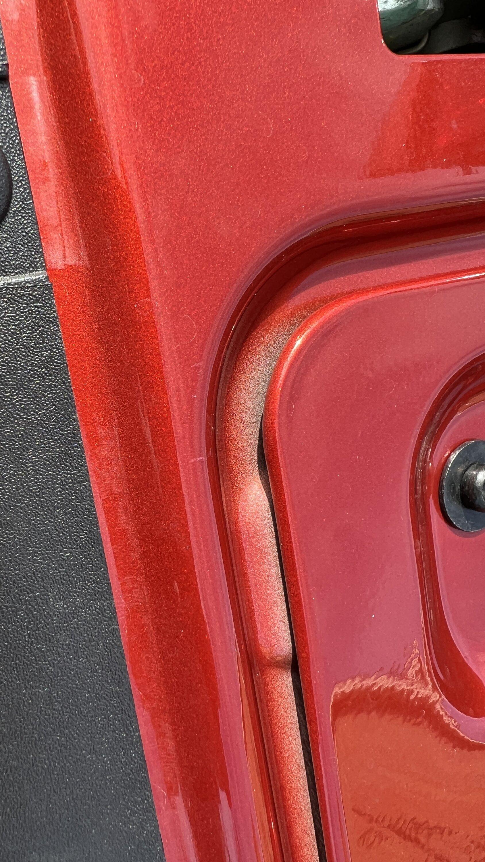 Ford Maverick Scratches in my bed that quick? How thin is the paint? 32C5137A-C14E-419B-B484-9C78B603FC1D