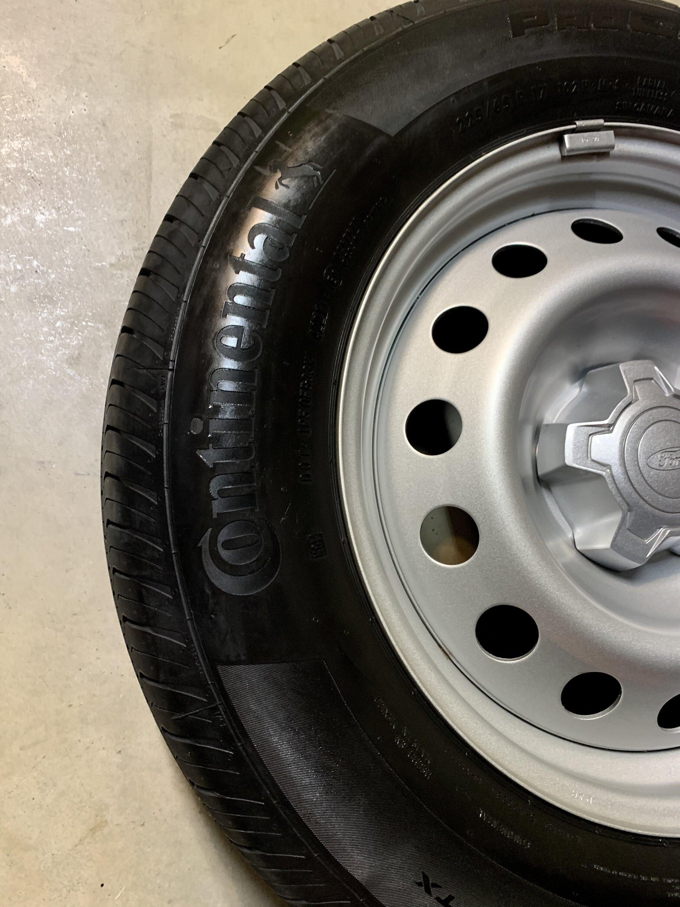 Ford Maverick For Sale Wheels/Tires and Center Caps 838C659A-667B-4041-820C-5245A9AC6D07