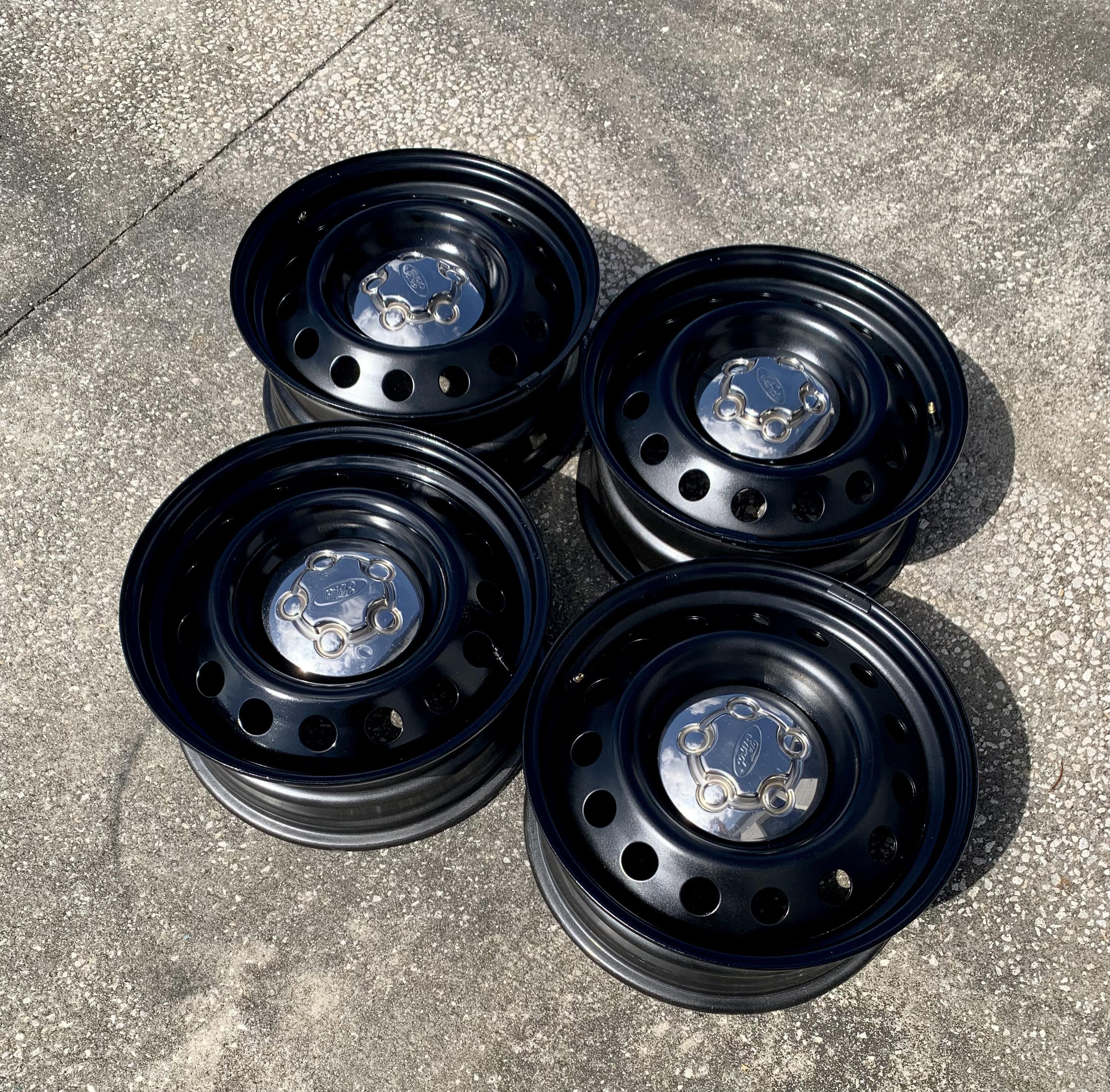 Ford Maverick For Sale Painted Steelies with Interceptor Caps 9EAB3A27-9E42-4450-803C-F9002A135522