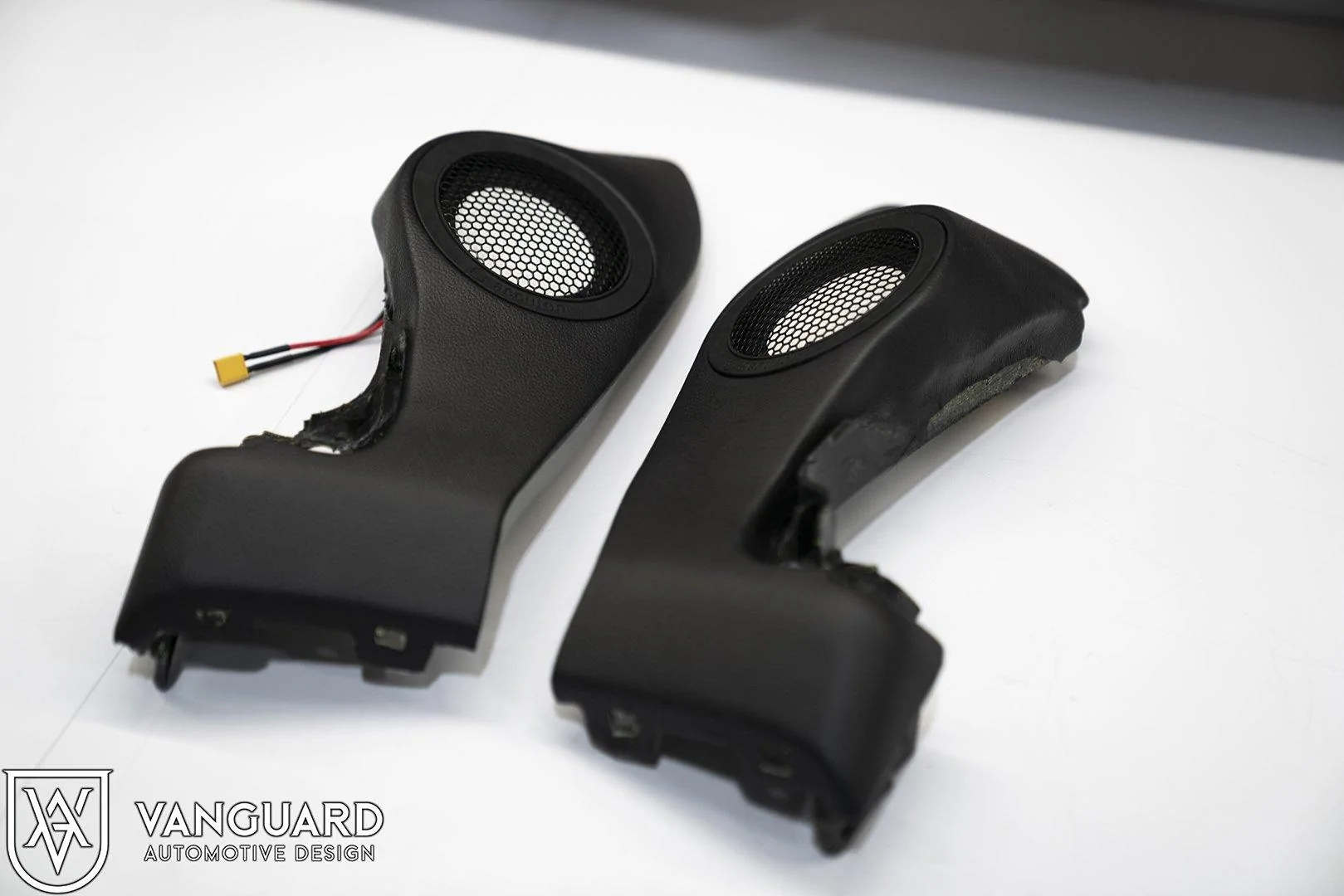 Ford Maverick Anyone ordered any A pillar trim pieces yet? download (4)